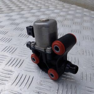 04500d0fcc9300e5cfd7809759640ccf