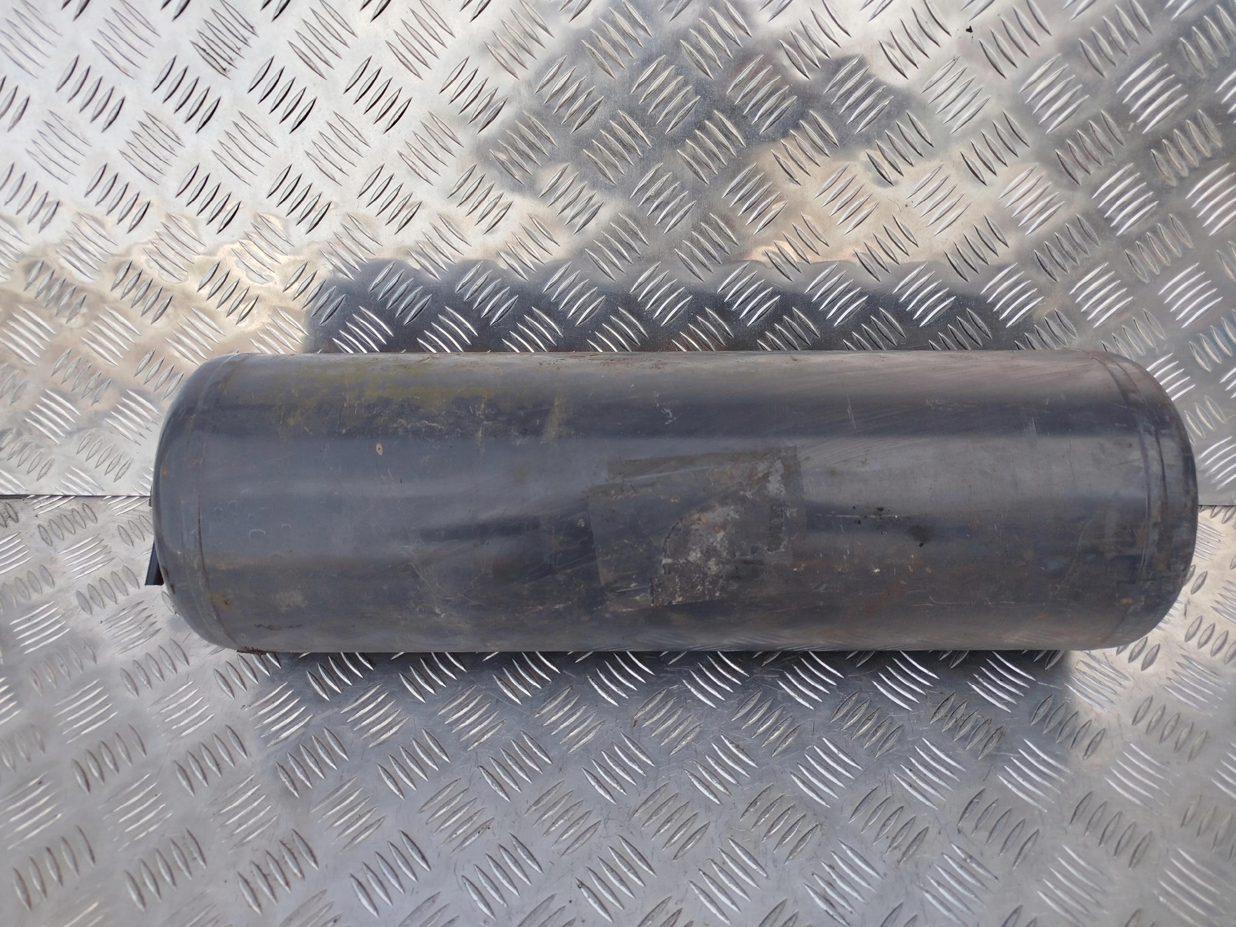 3db20ac7df9109112bd9a23c4a5d293c