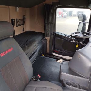 8eca46ea4a5f872770cda1bd572b3a4e