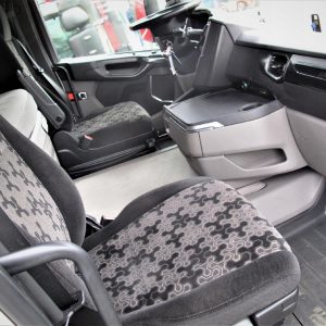 9277e15ae0ee3b2499662ff8f360c935