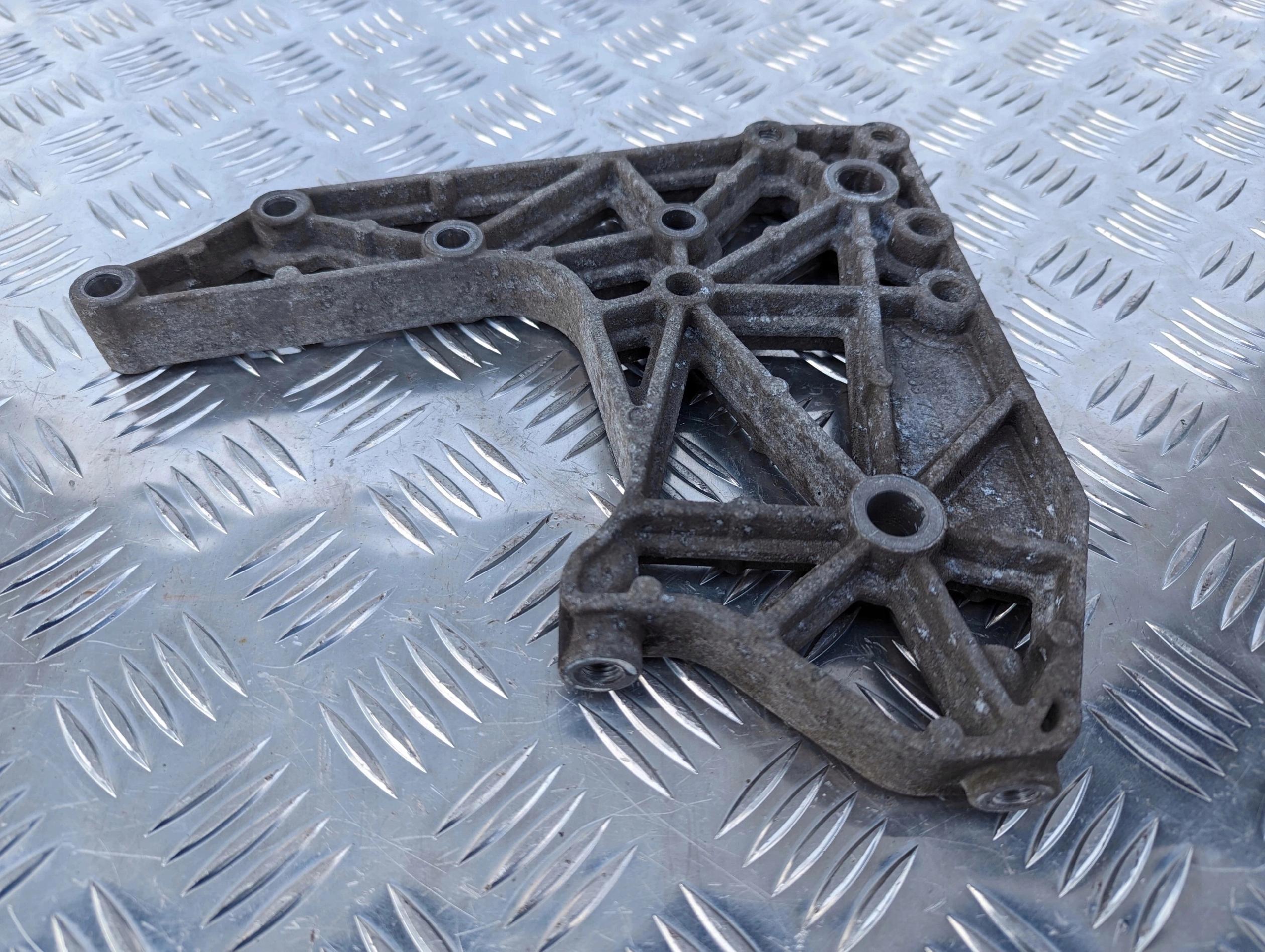 fe52c19d1e3f838eb14f52a770ae9902