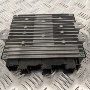 12d28b82862d0bc31ab64c8a6fffe867