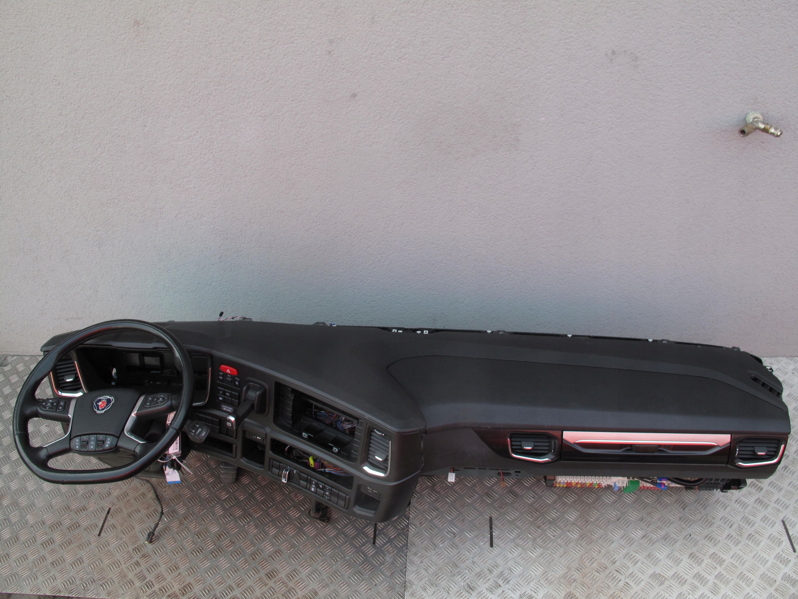 068714039c44462ebf0ac5d654675c97