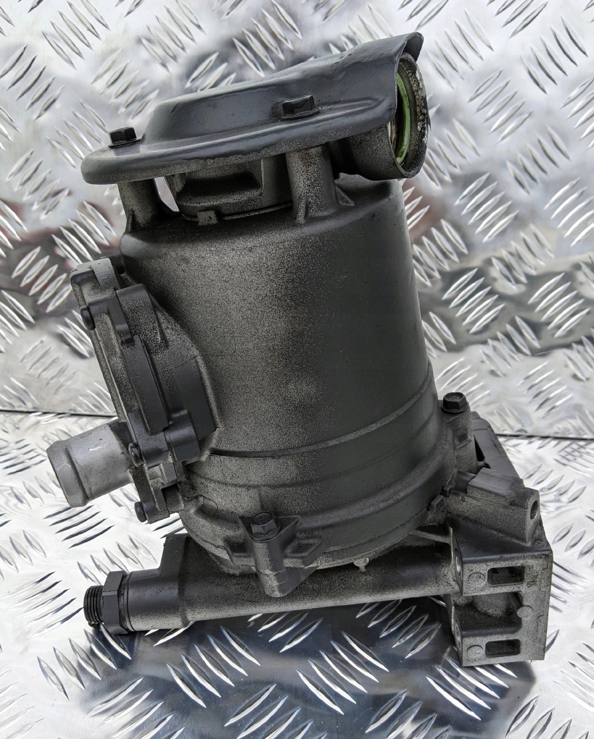 8f1a415798813afc305c09bc0a8a27b7