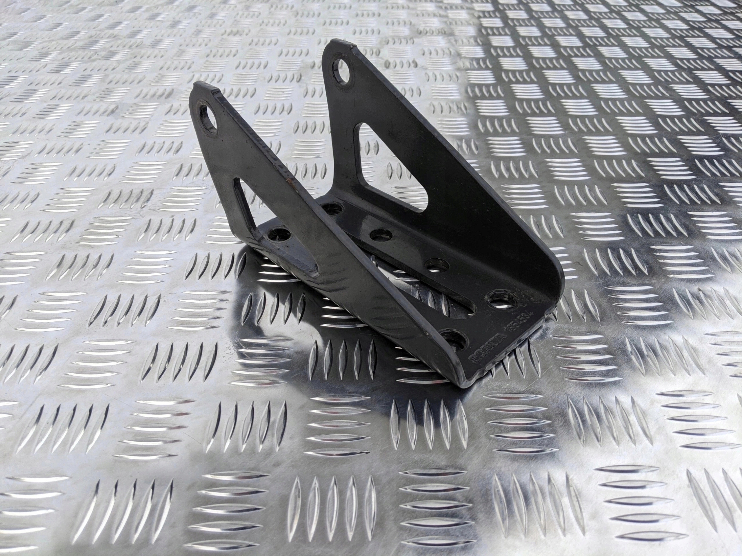 af74970aa525cf84783e248a25f1e32c