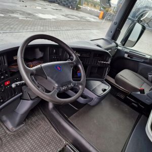 edd037f9fe0385a1b9ce4d6a45130b6e