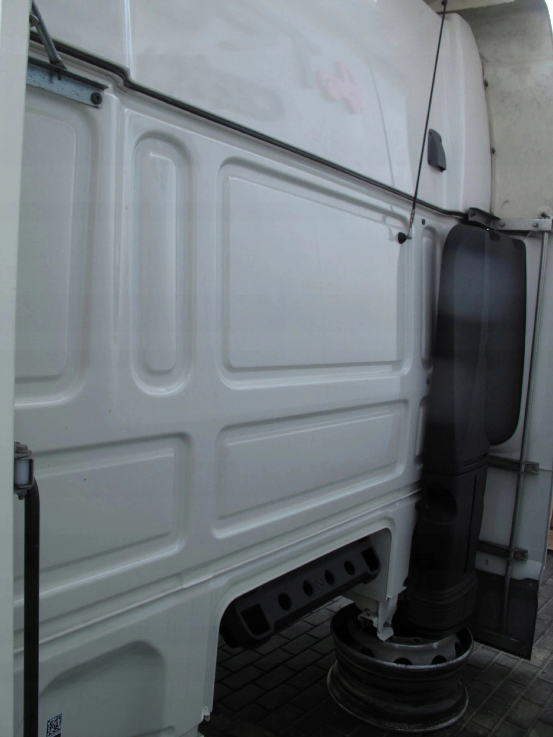 a1ad215a25996678f71e8575b40b399c