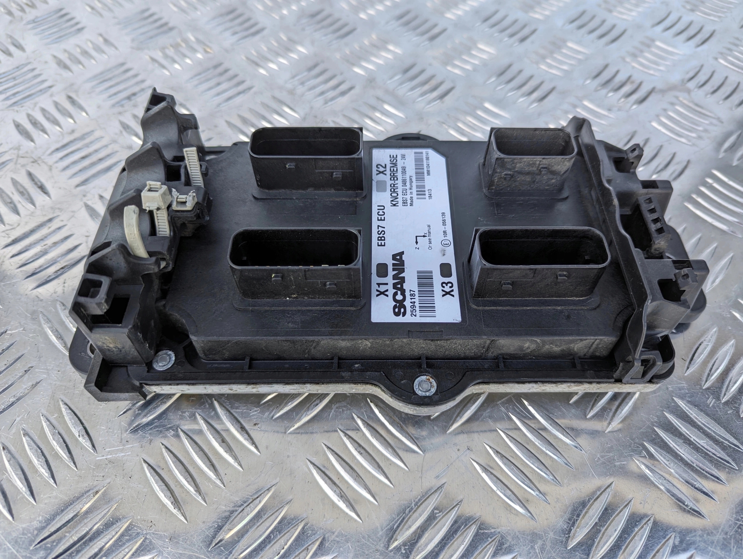 b24efe83a1fbc04de1de9c337d2e3930