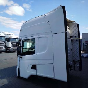 91b92b9a3bcb0d44cab1ae17a1f621c3