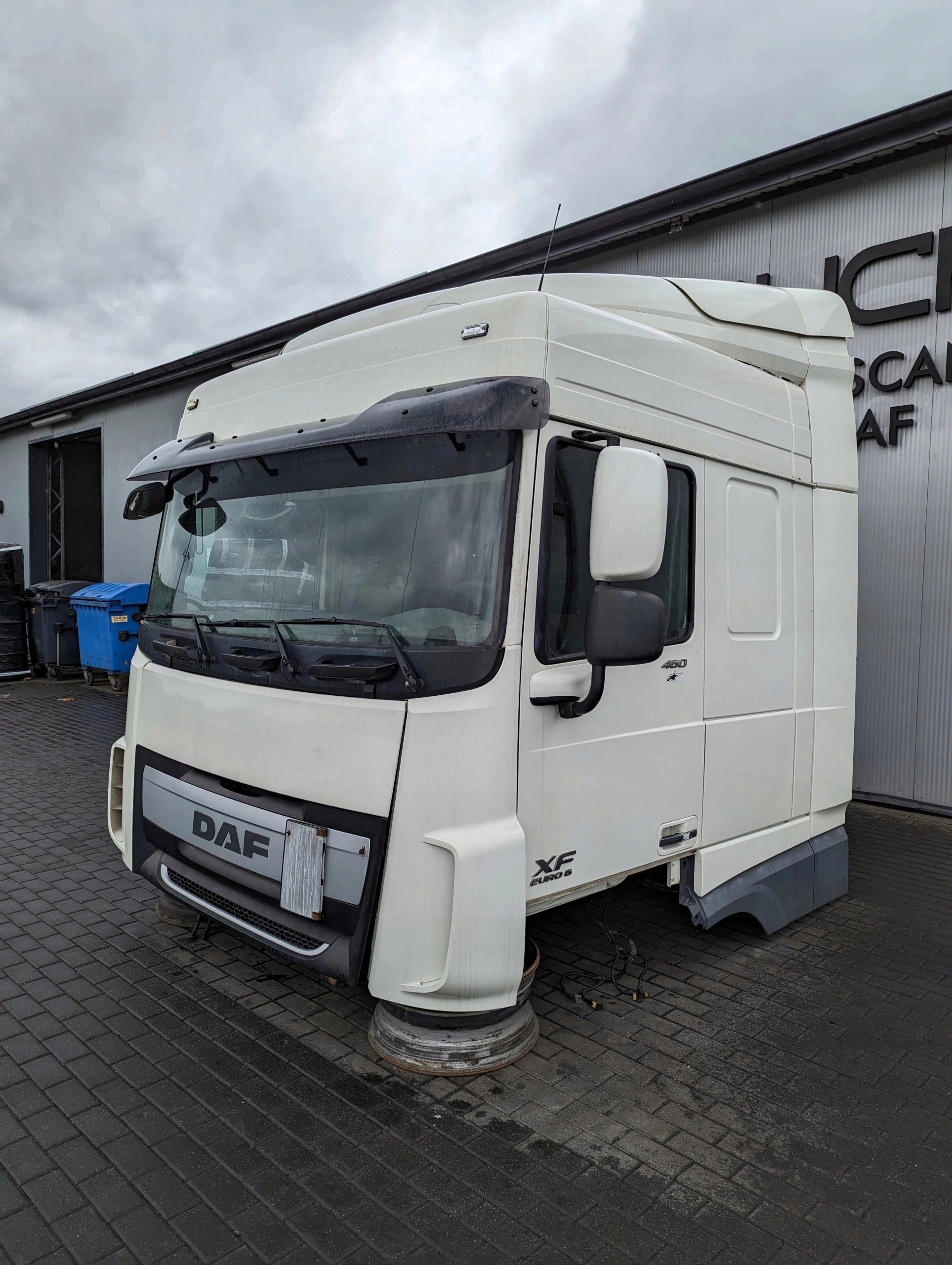 4ee8a5a86280a5b752c43ffe68c770bf