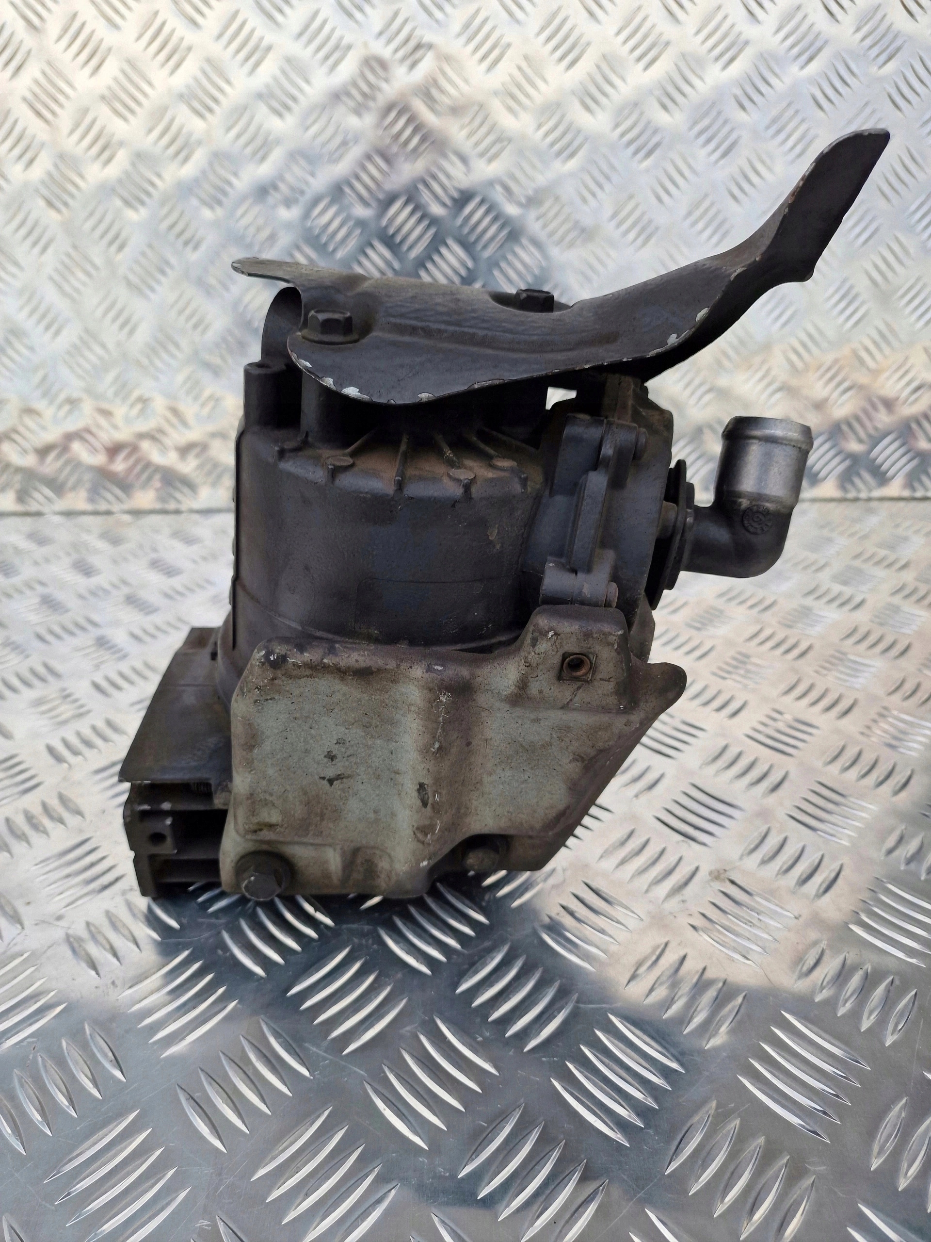 8cc9547a7045f35a60a8694b9a62863c