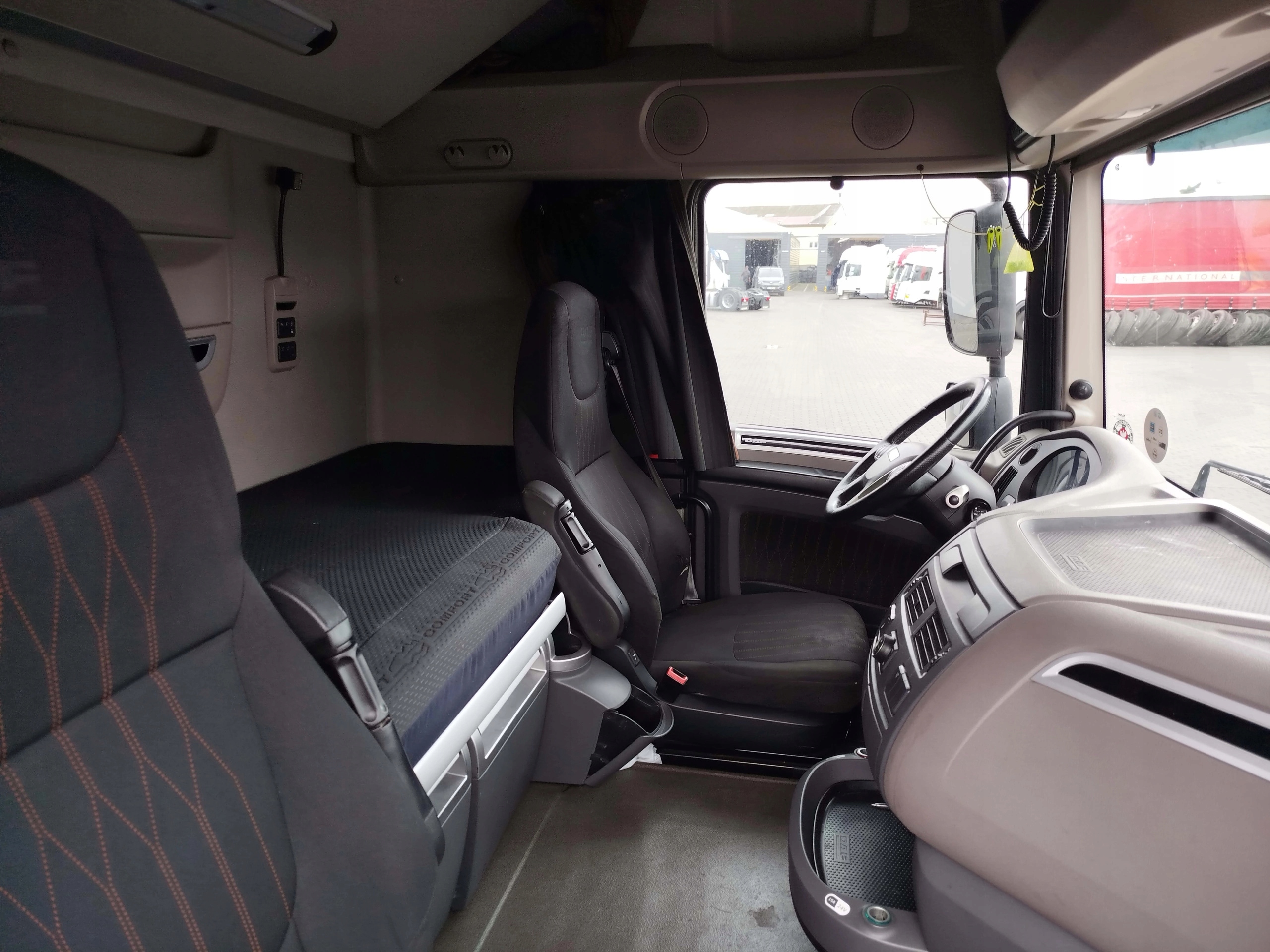 049bb34c32726459b35613a156d787c3