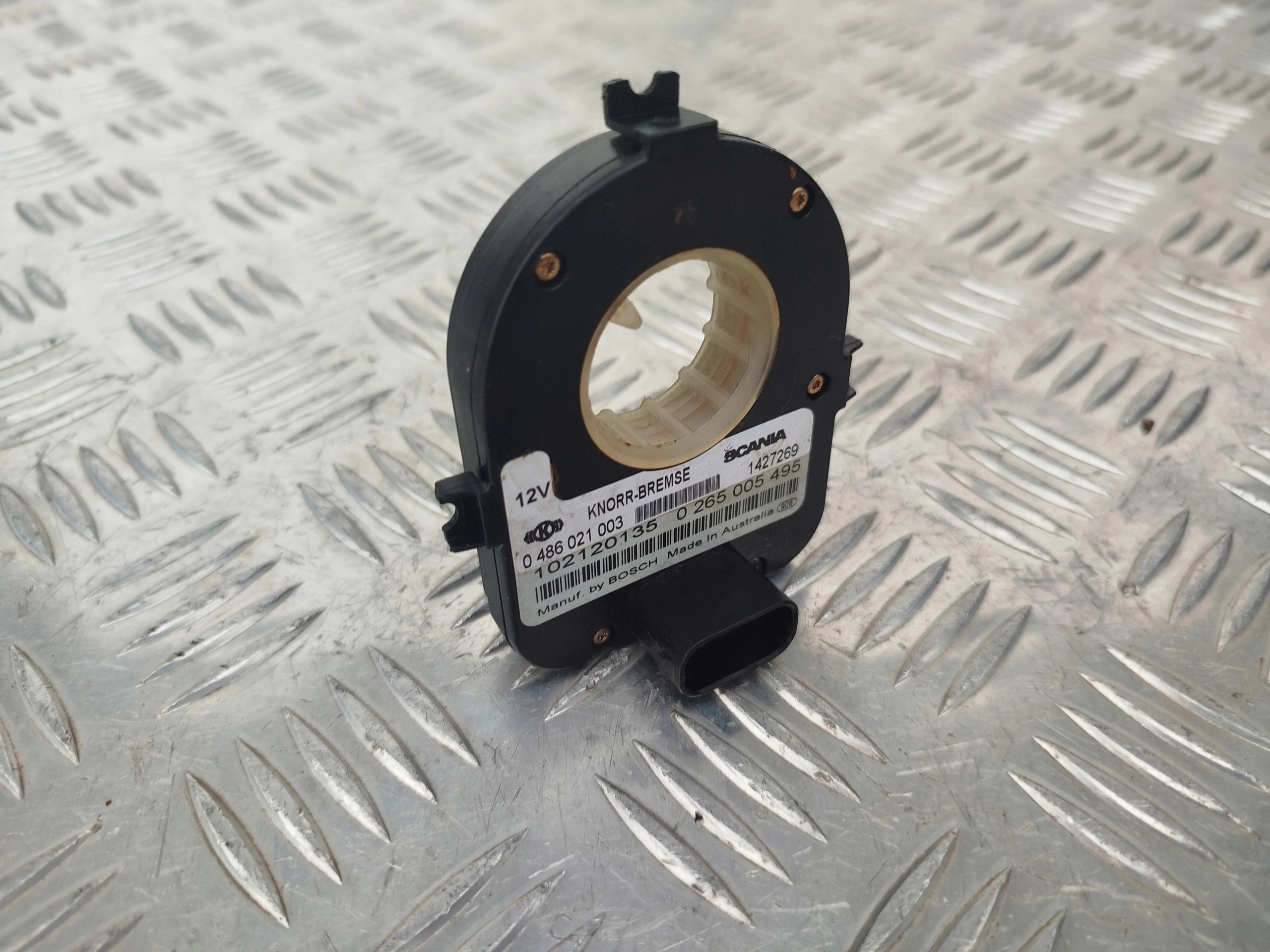 87518c105fc730c46e14c255f71749db