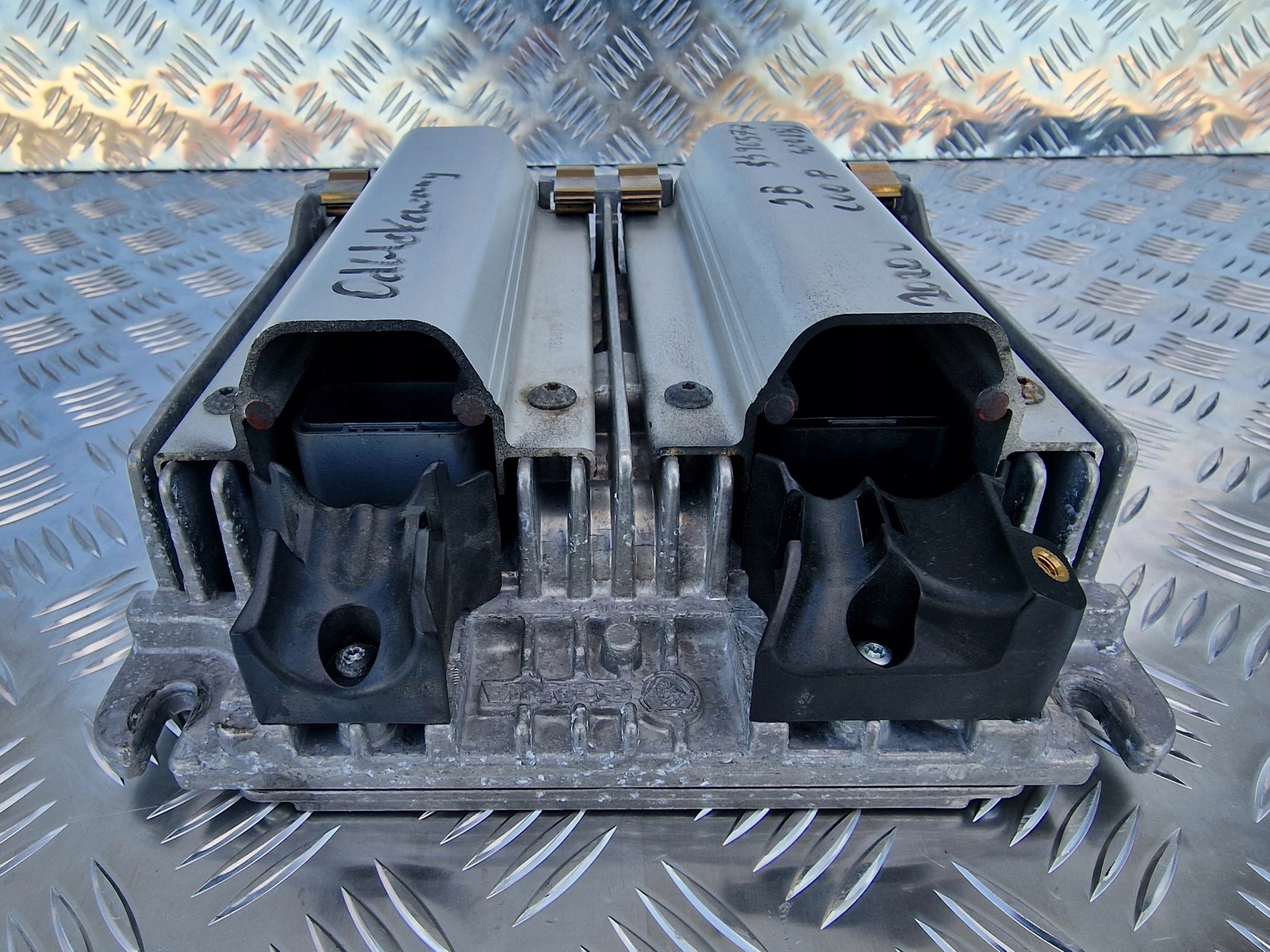 d833476f9fb0a4d4e8676fa55eabd709