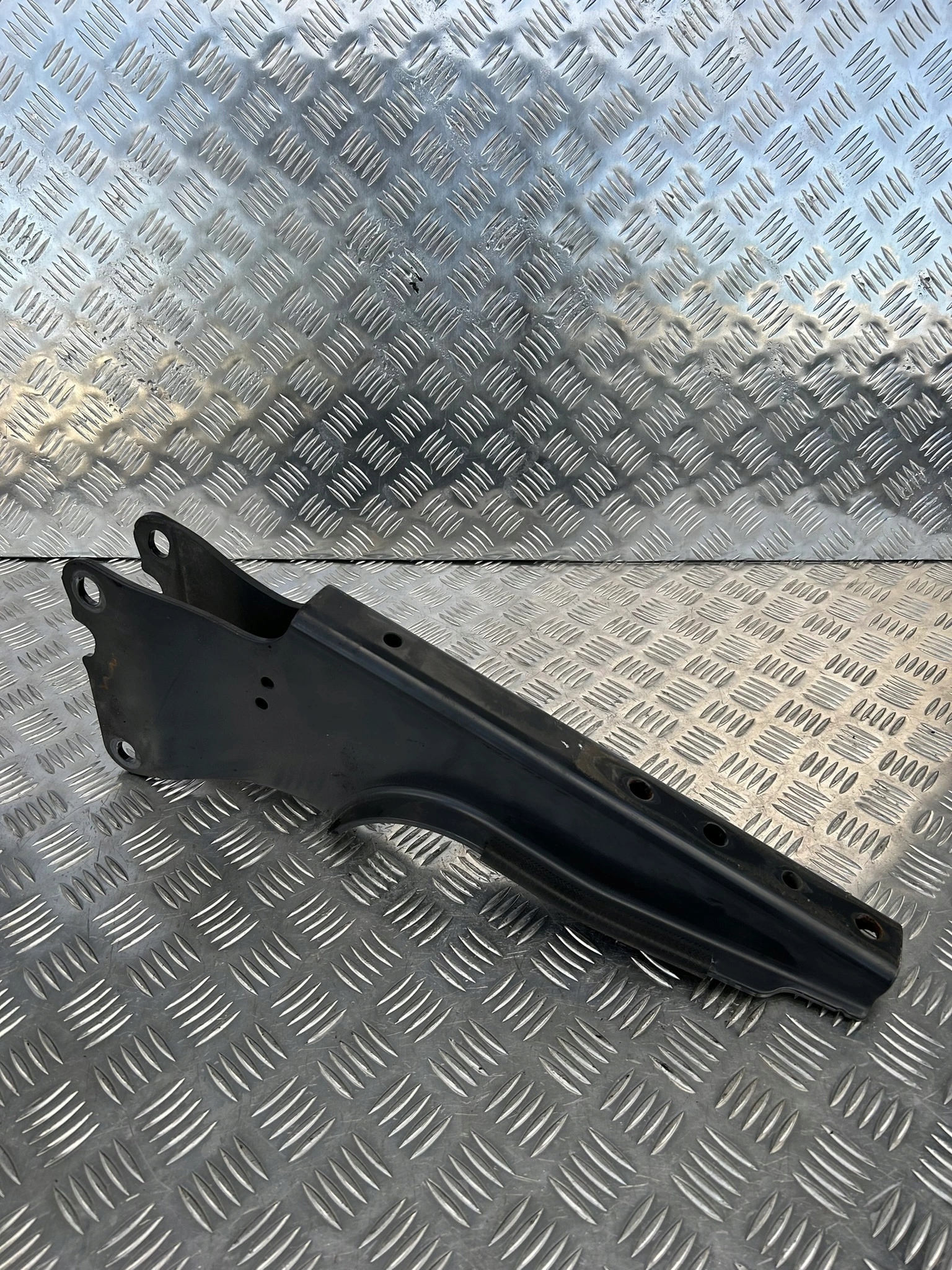 69a917784d3a3796ab05e83b39edc068