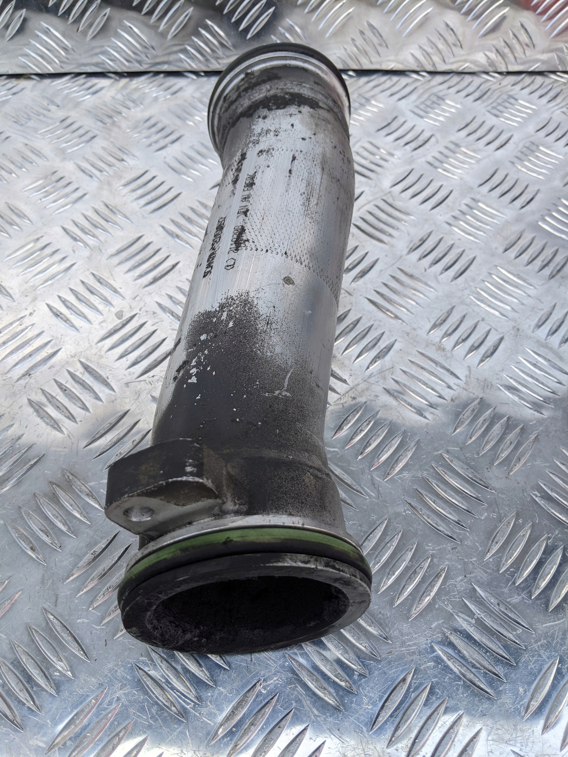 9da5e8af8d2160db9396ccbe8c83fb50