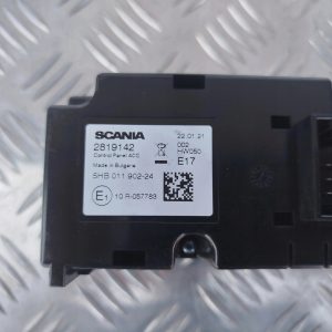 7e2990653fe4ff116d8a51e440bbbcc8