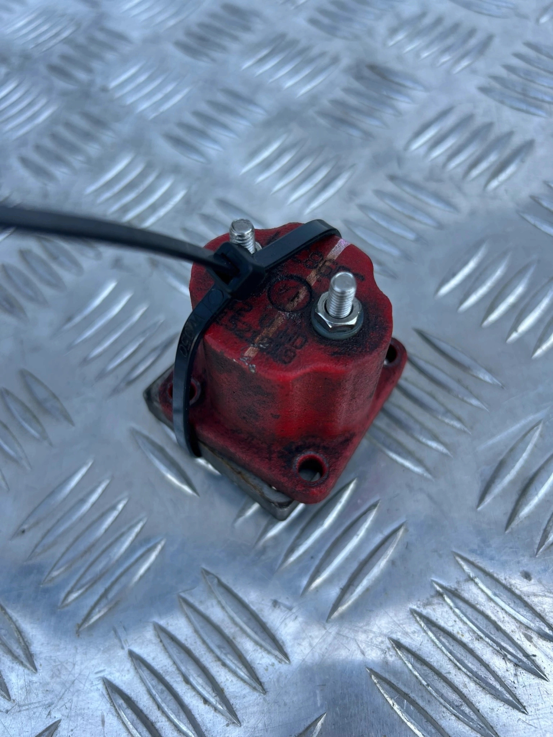 61ad0714b720440dd2e71654f896d78b