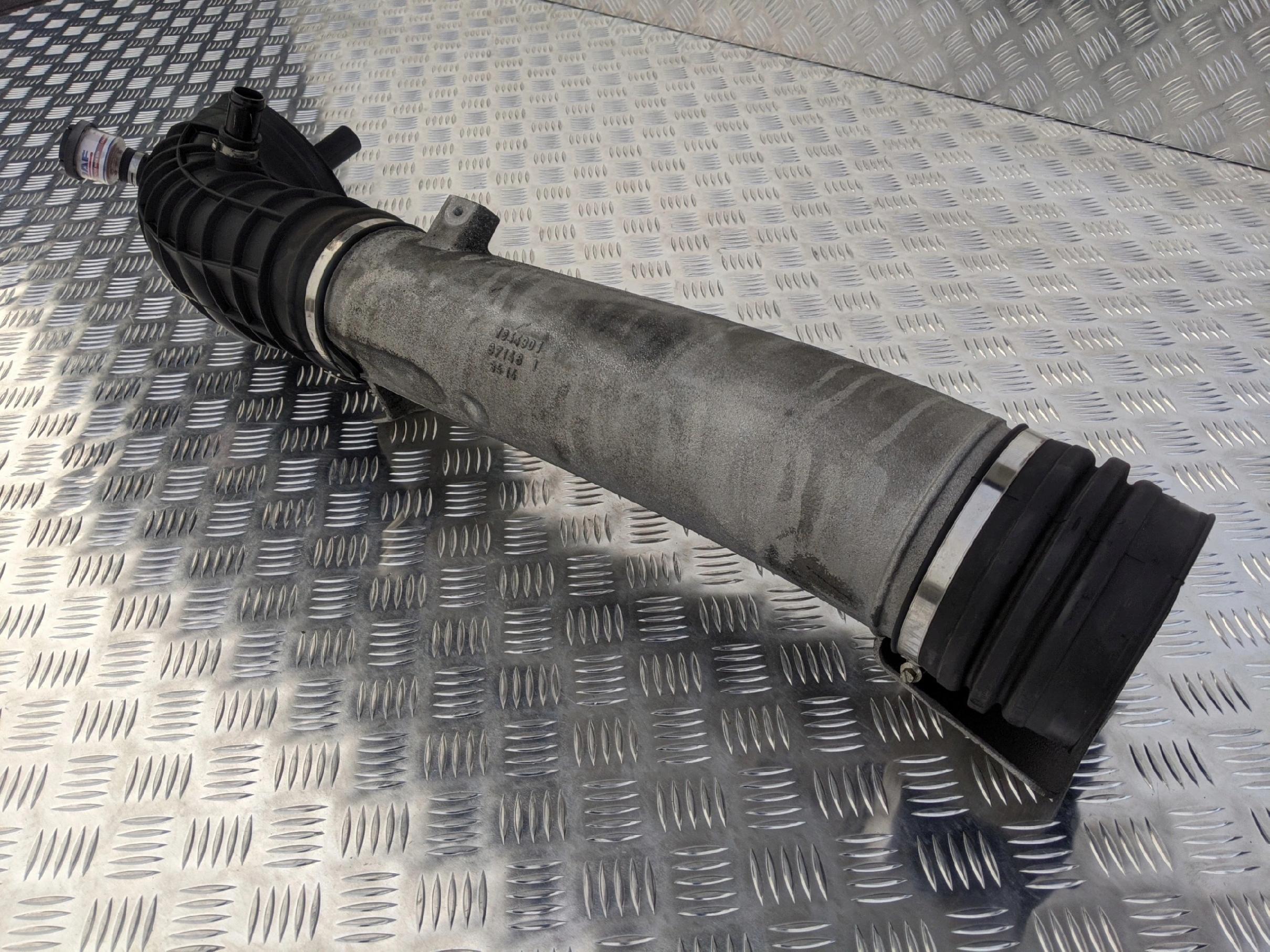 3ba97745fe180719c0a871f6c92150d9