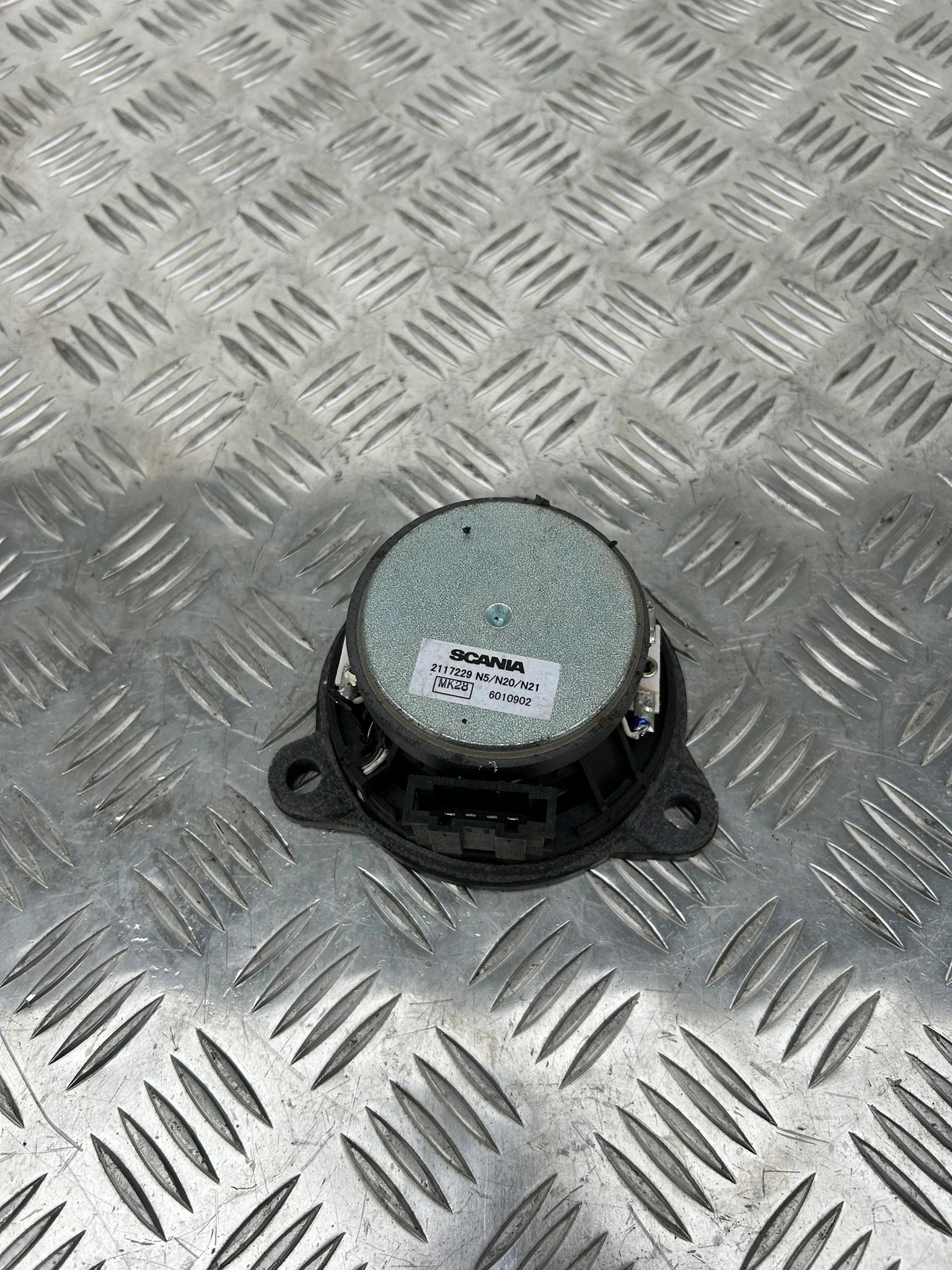 ba1bf426d814fadb44919c76b7dcd713