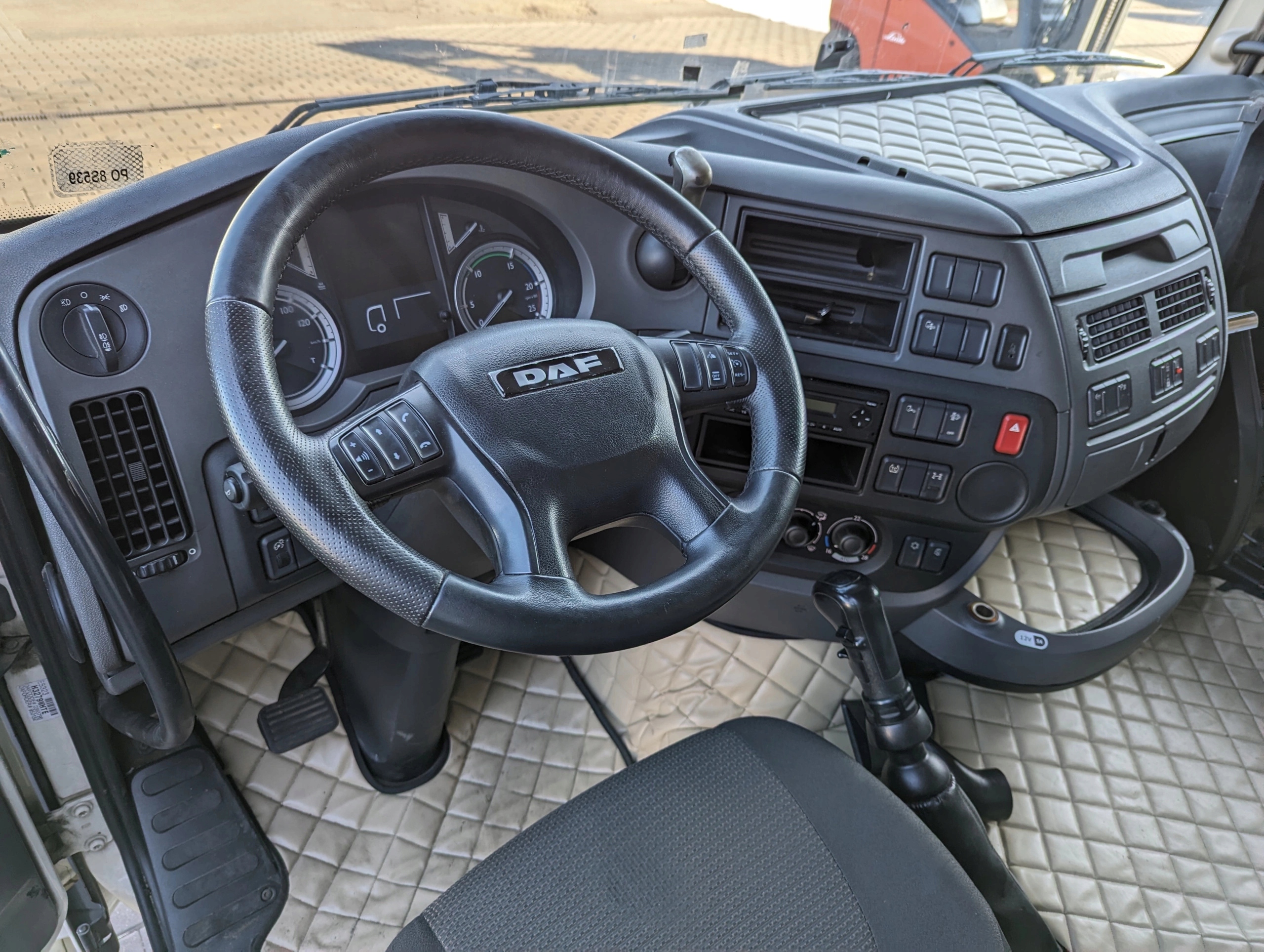 96fe080f754361c31daf9a1de7824ef5