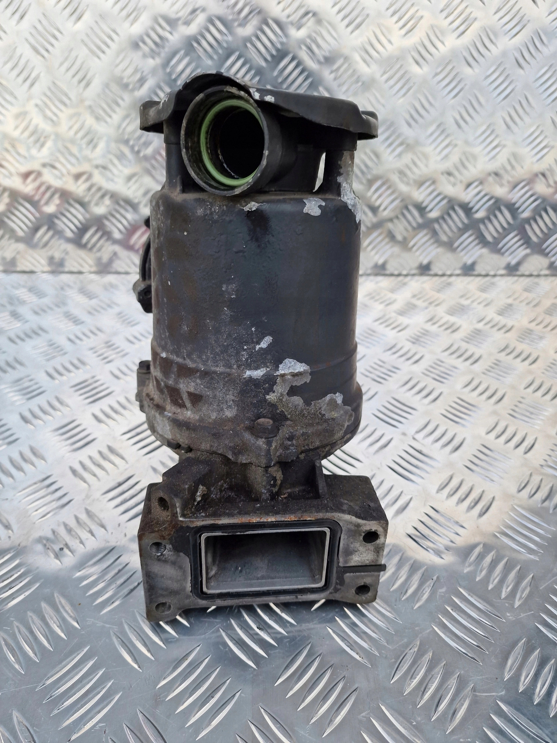 f8d53a18d314dbe0a2a77aa39efa5f35