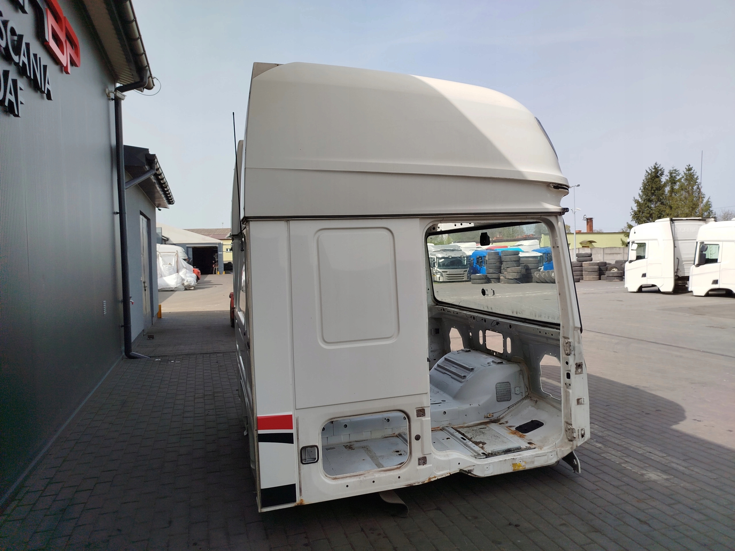 fb962df4fc560d81080961e87a66ede4