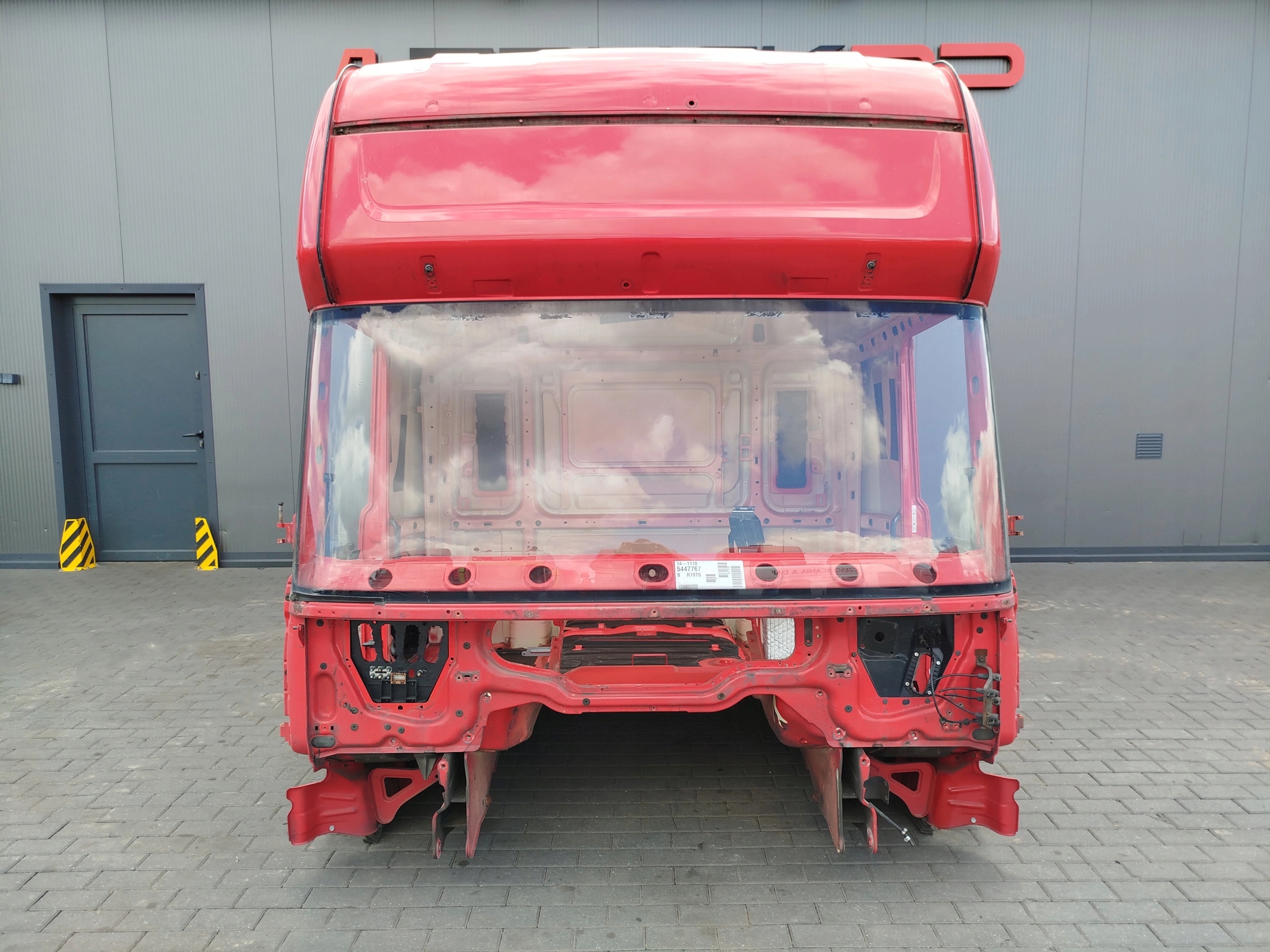 5ef8c789d5ed5638e1e0925ab306b779