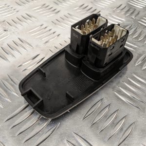 bd050b35d15087ef70929bcb18bb8d7d