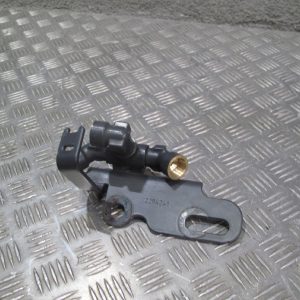 795fe9f11ef9e05ae4445e7bd7d0ef3b