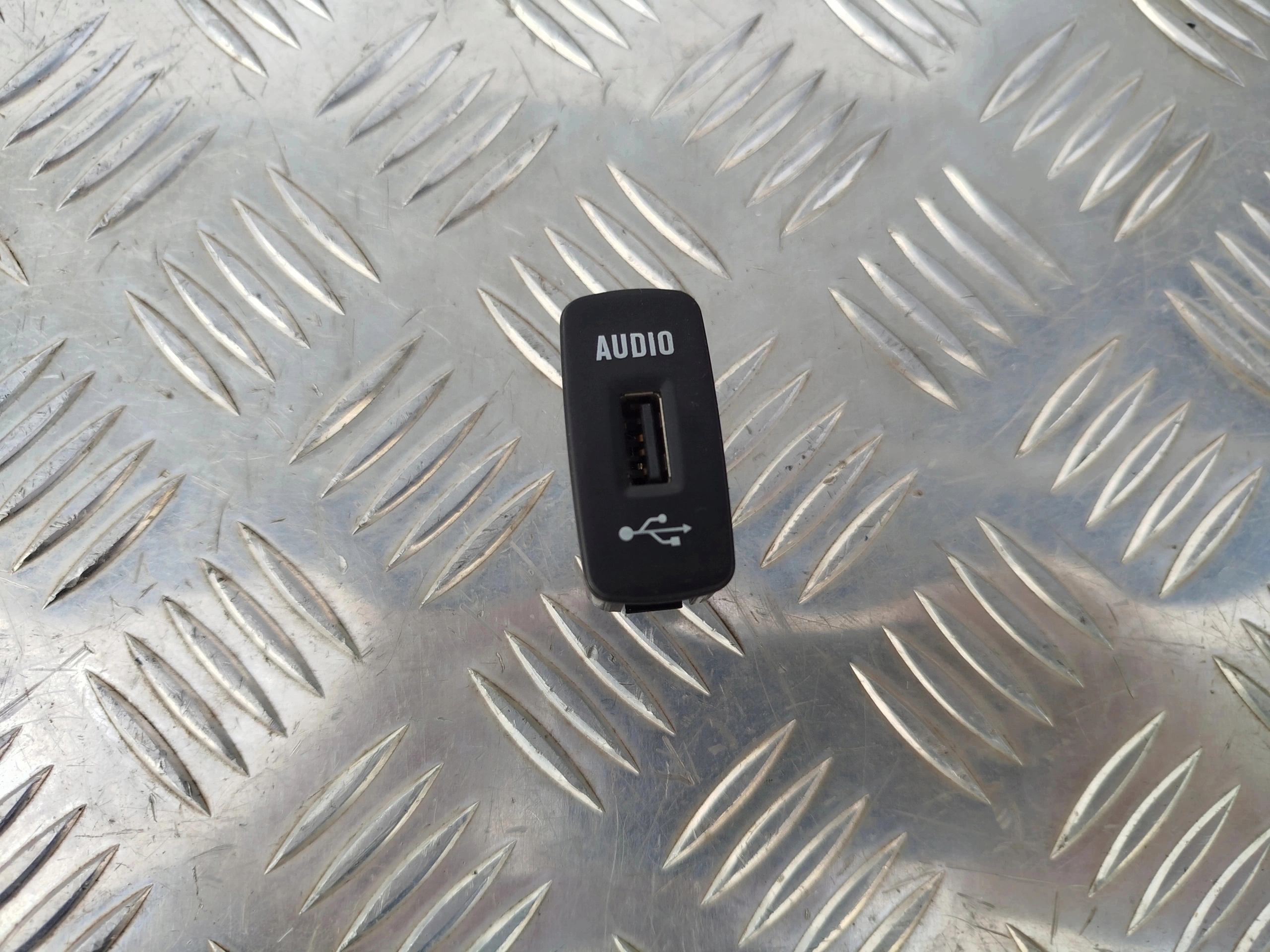 8ea45df297049741a25087e2f751a7ce