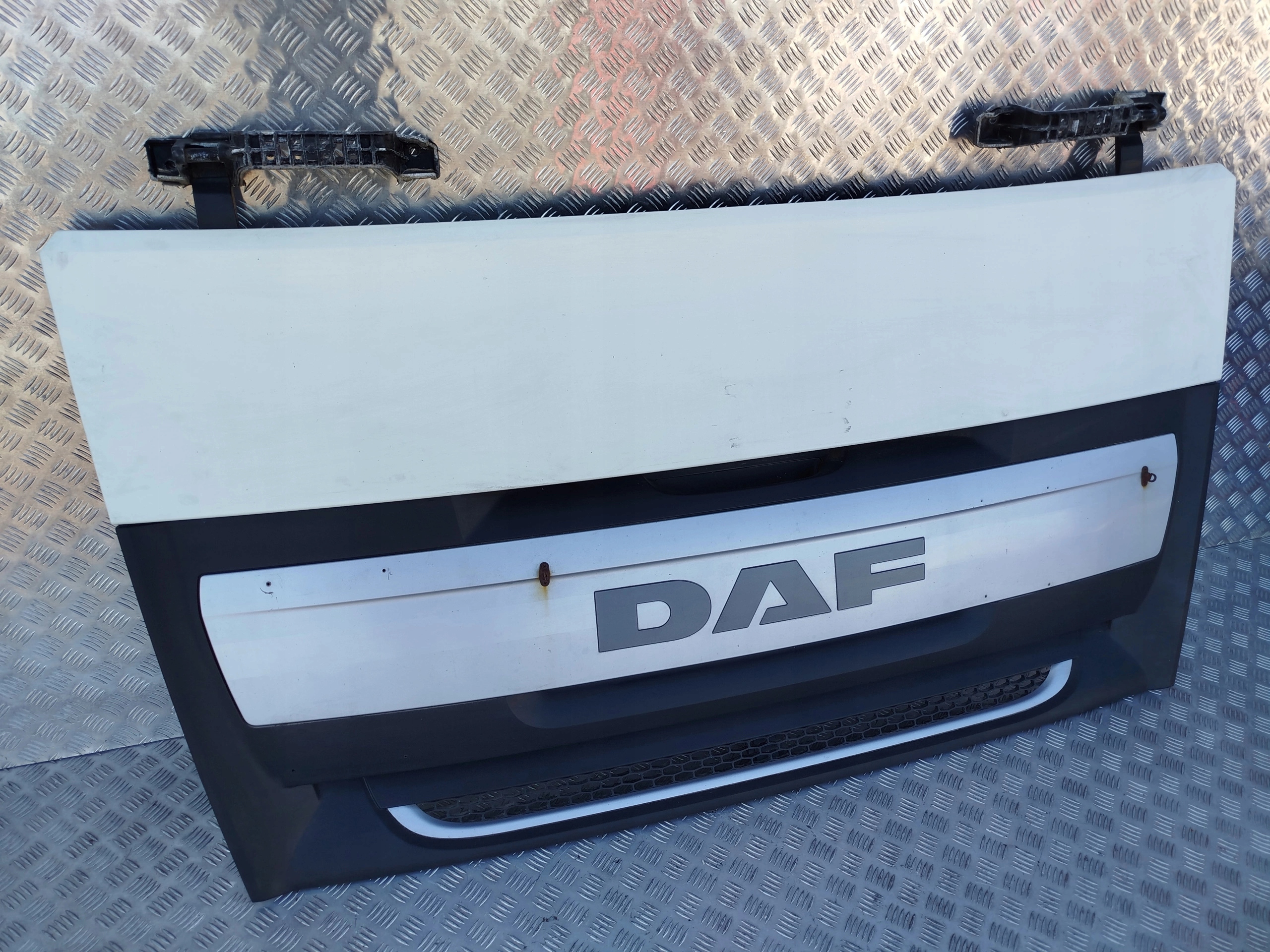 1506f532f0cf317a27470d9223071587