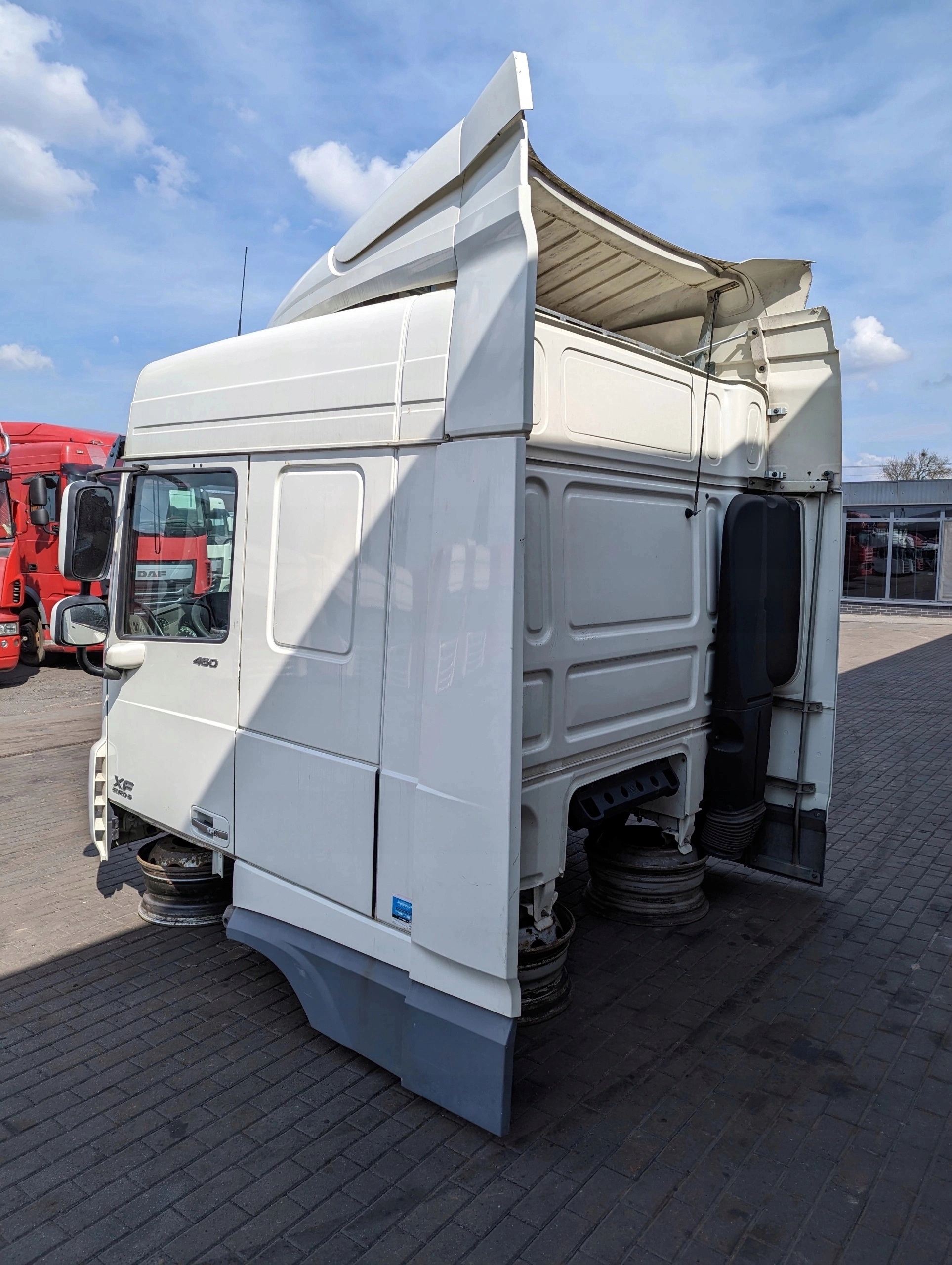 e2a9eb1454e11fdde23e6c8d7ef83227