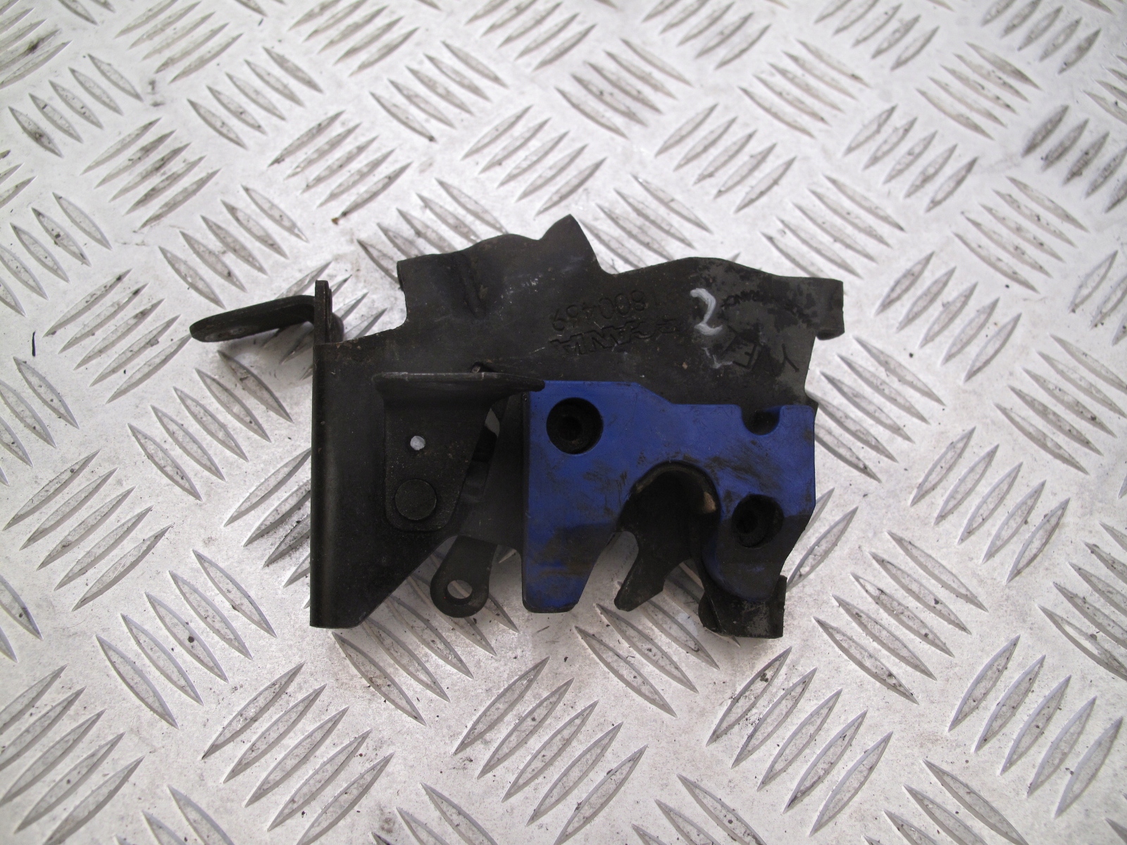 749a0b5255fea684cfa9101836f4fbb8