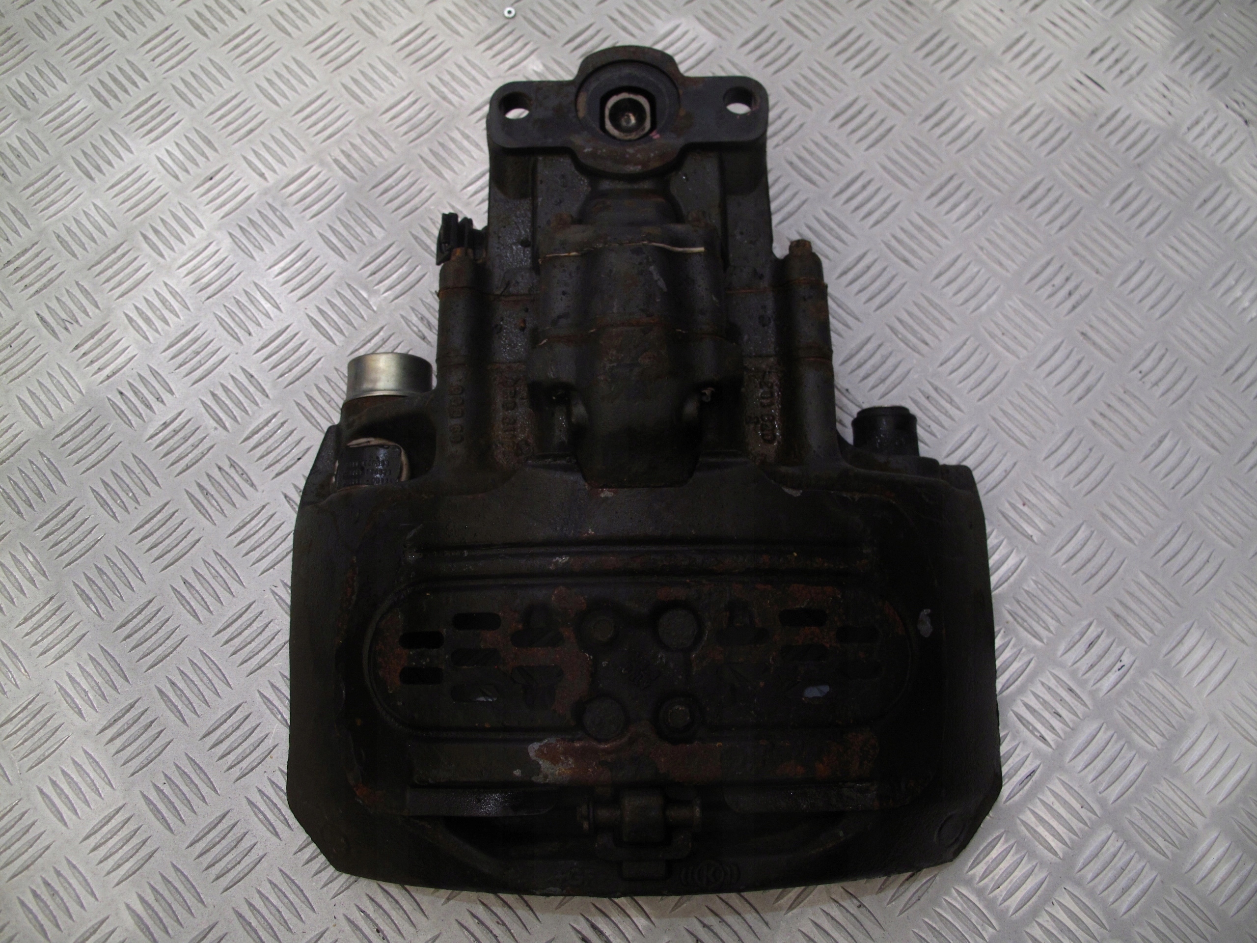 d137d8c716c64140a1053a1832bdbdb5