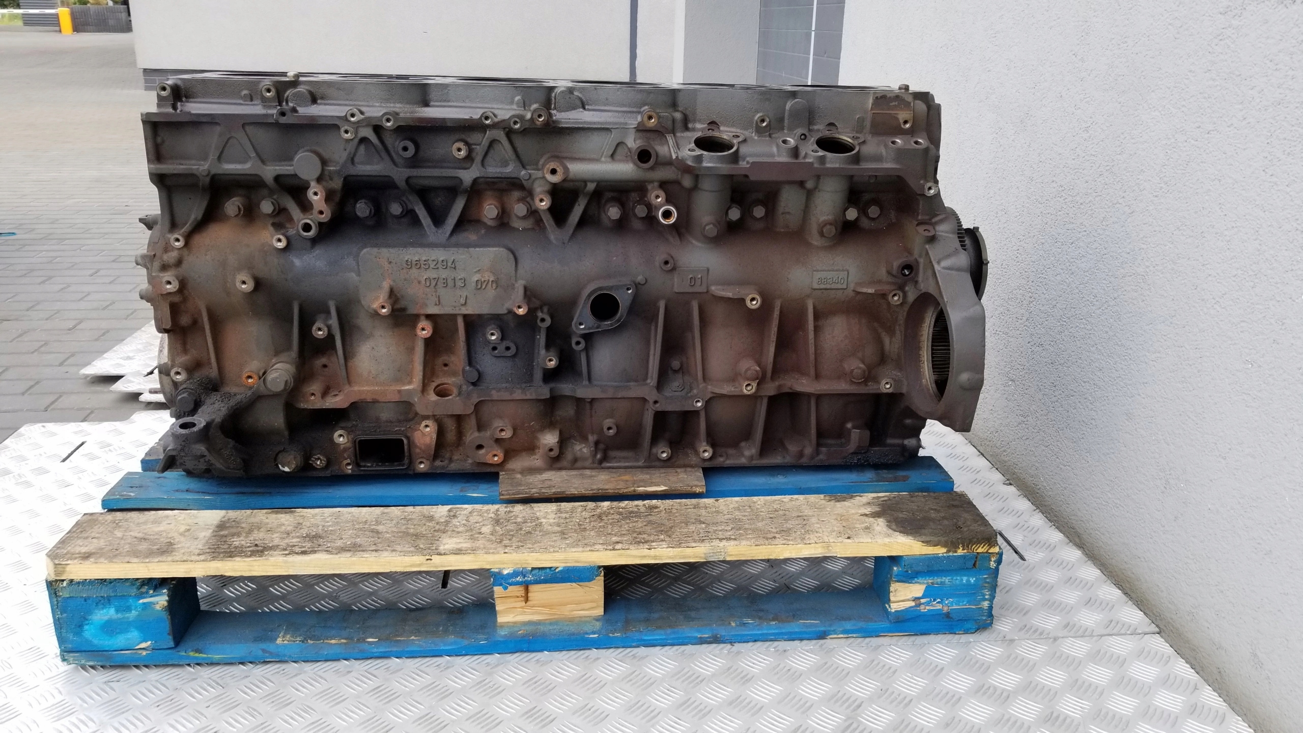 df8aa3b76394dc197a18f2df4f3a9bb3