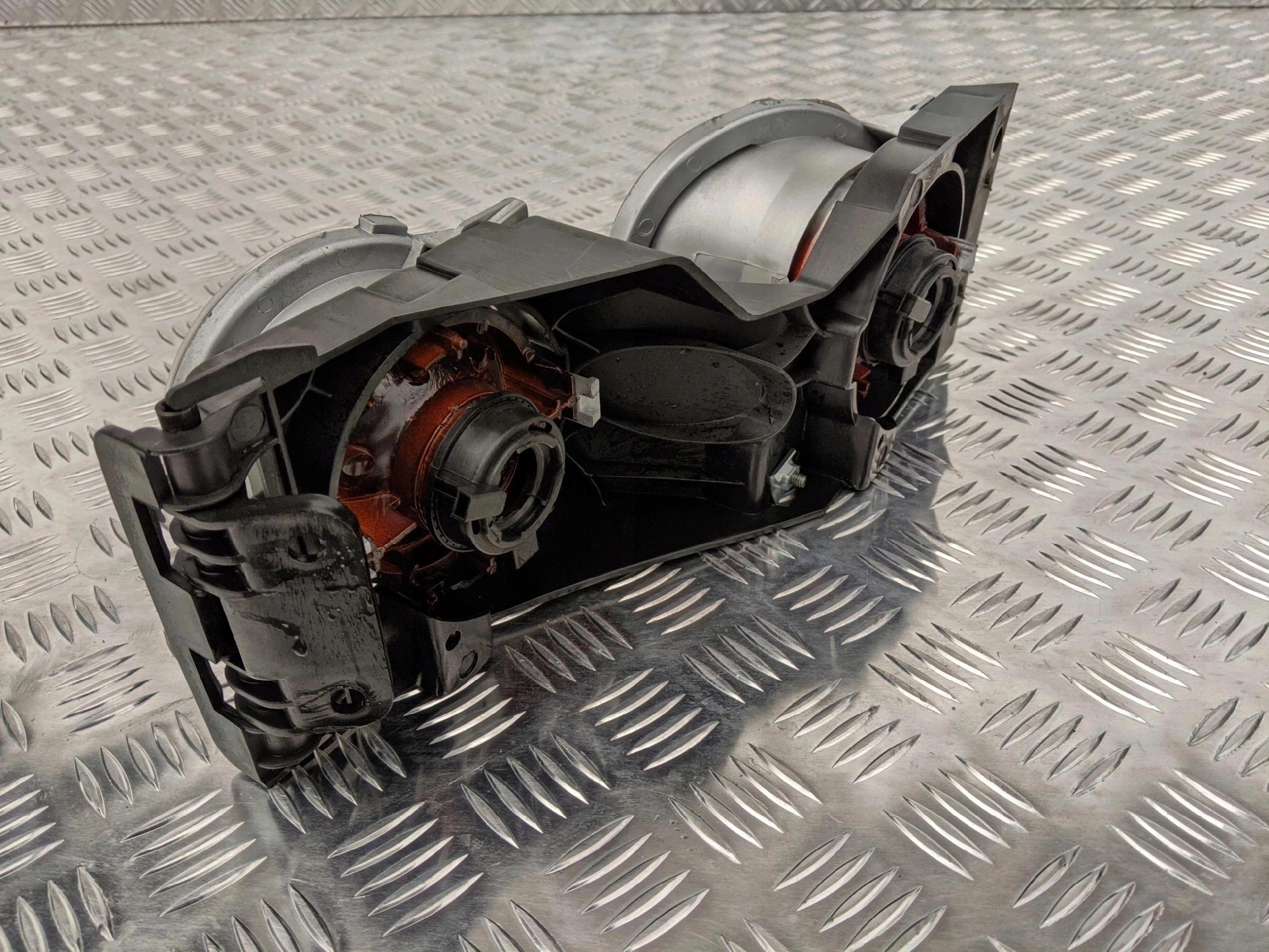 418d64d0e0fa0d0e6ab2c1d6d9f34da9