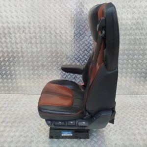 61e13143abc379ac751bf0eea311b770