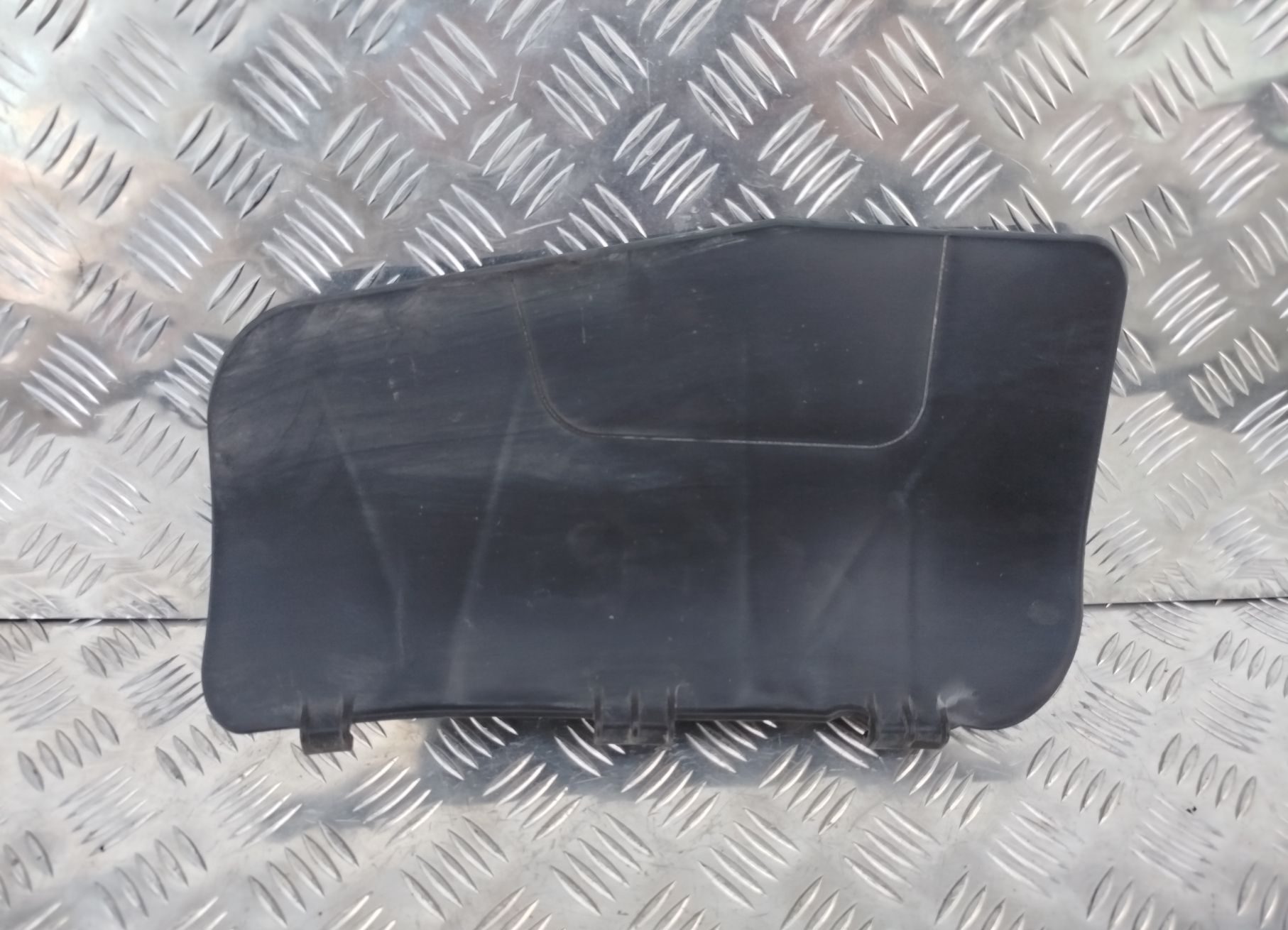 810373cafd68c8ef185366acfb461d72