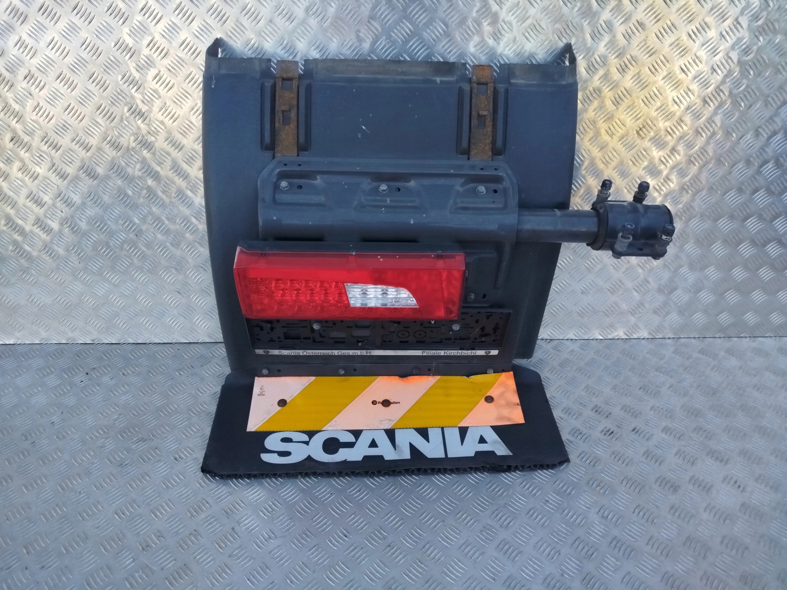 b4a8d87e75ba0fde81872d12d6a24658