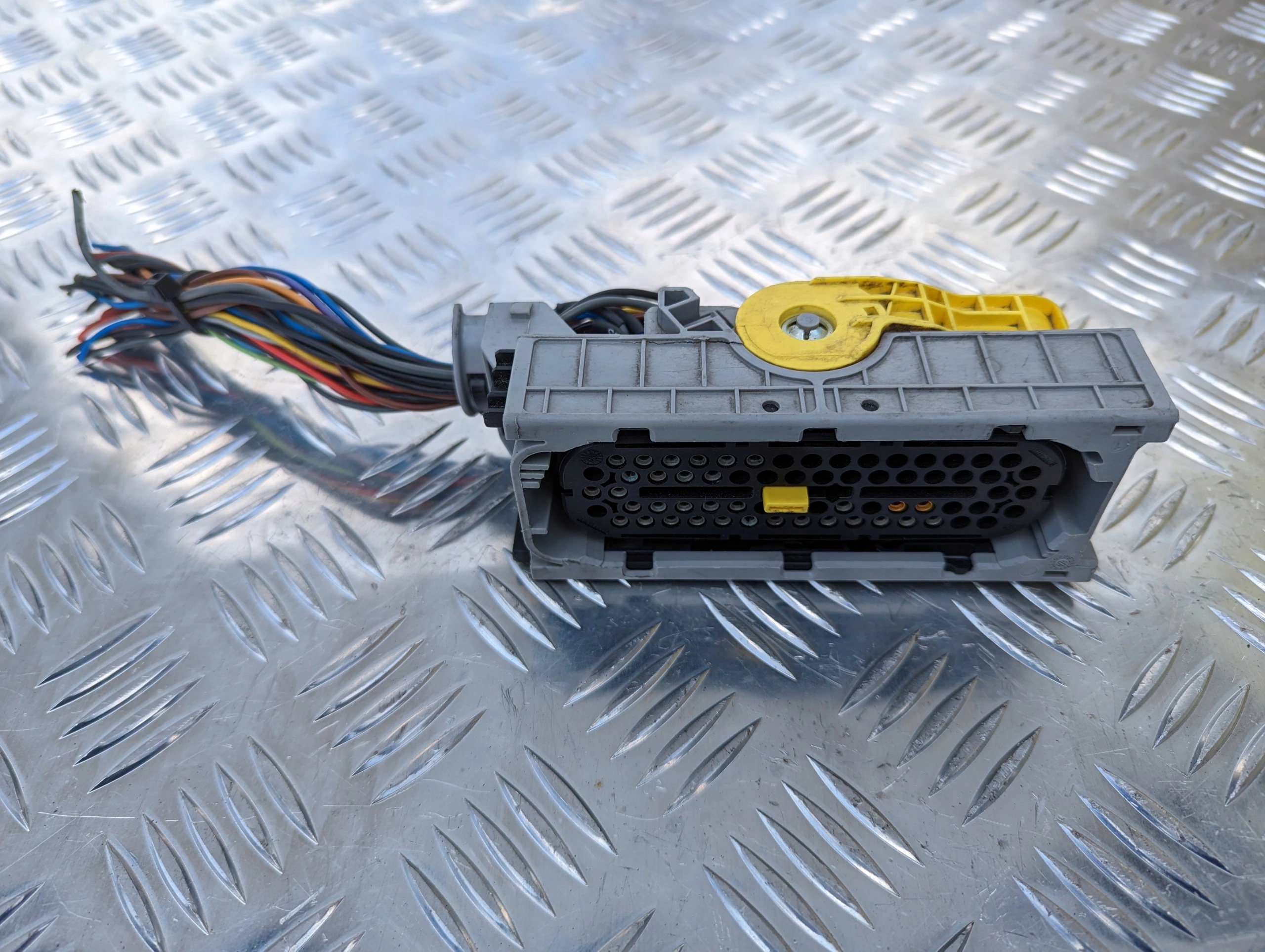 79a5bdf4e583b58e70fed98f114906ab