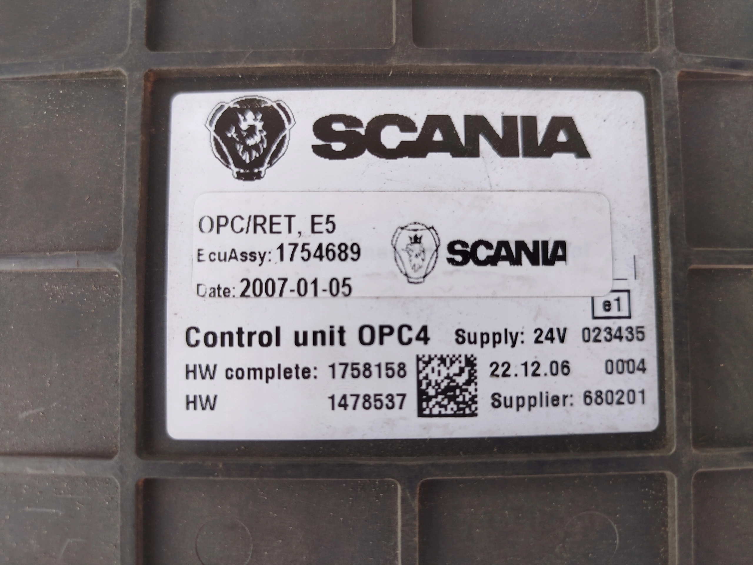 4ef4b34f105588d014ce21e8e16b61ed