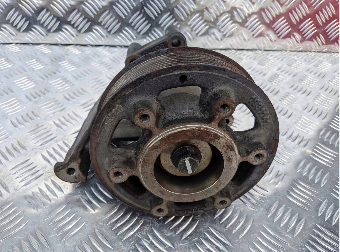 fcc5bd01b38128e8613f11e1cd76f6b3