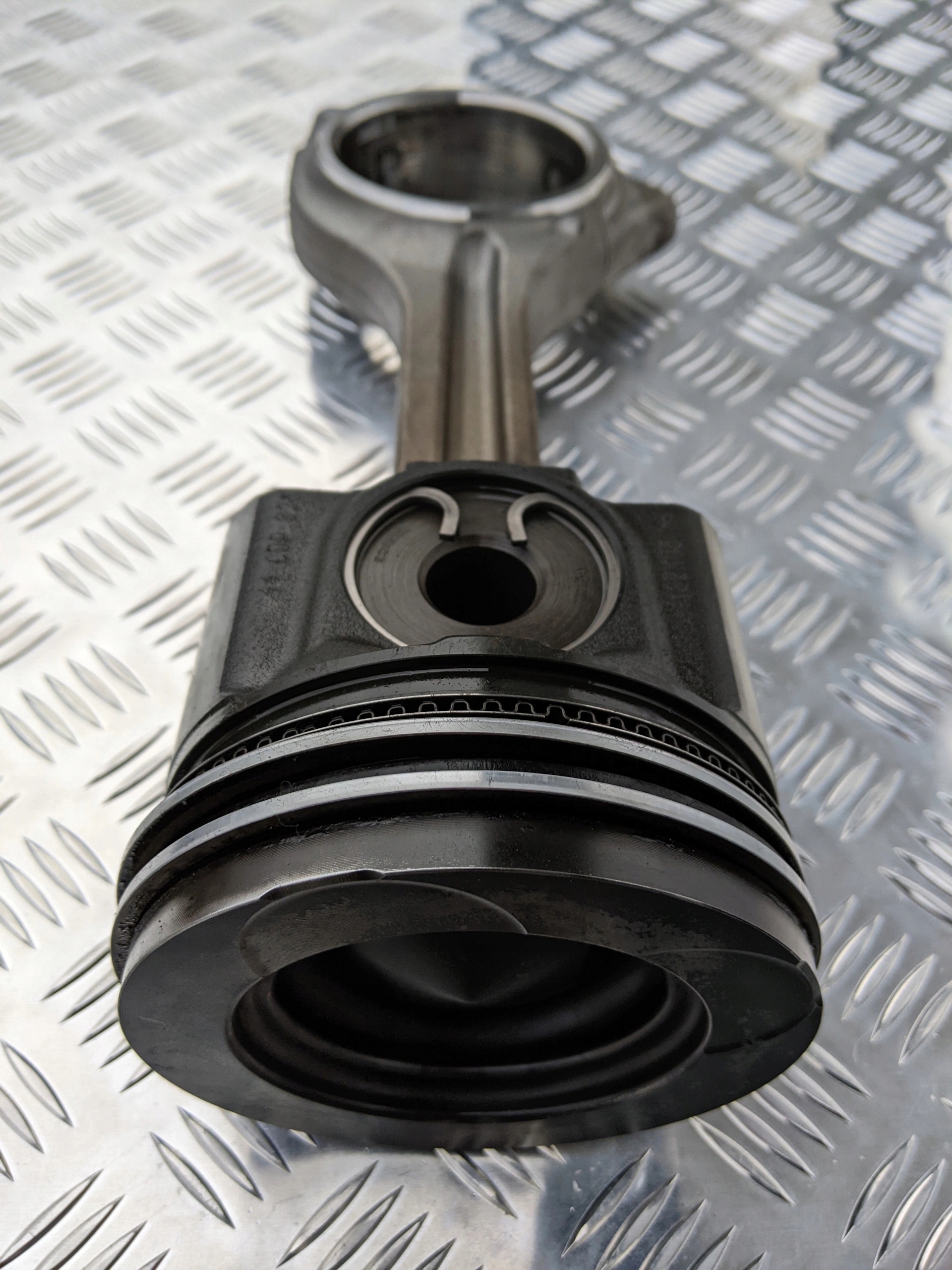 c2de3bf1e8d9cecbf5222a56b658045a