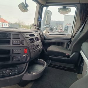 17d8d02c7b31f270d12952f5d42aa803