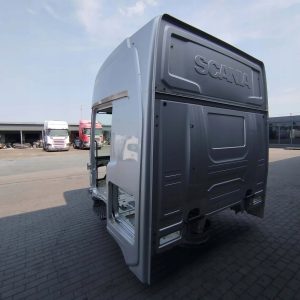 9fce67a8f21967603a7d3ba8d2df9e3f