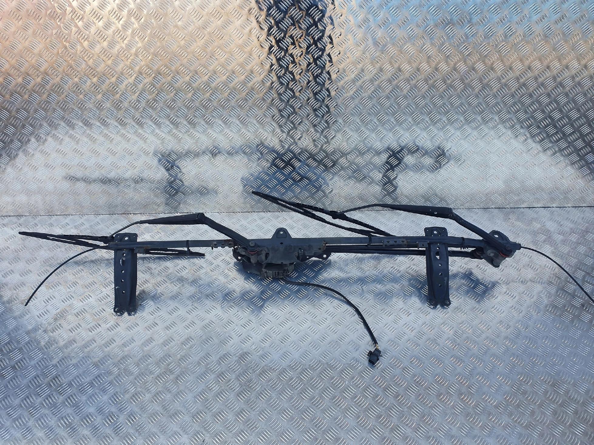 7bf4d7f4e325a21a14dc4ee685a1a4be