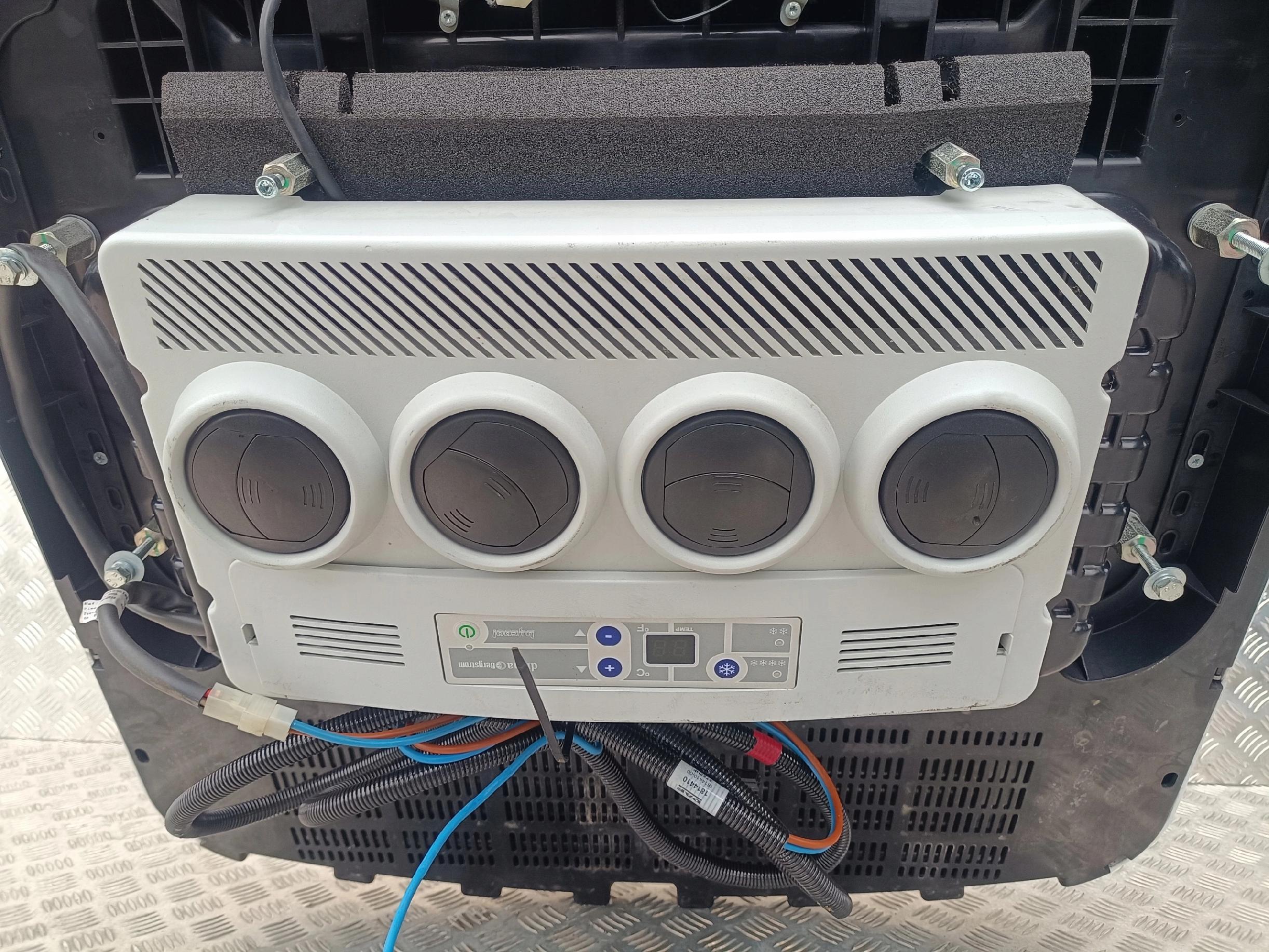 52f0f7c8fe2b6cbd735b606e9a11db8e