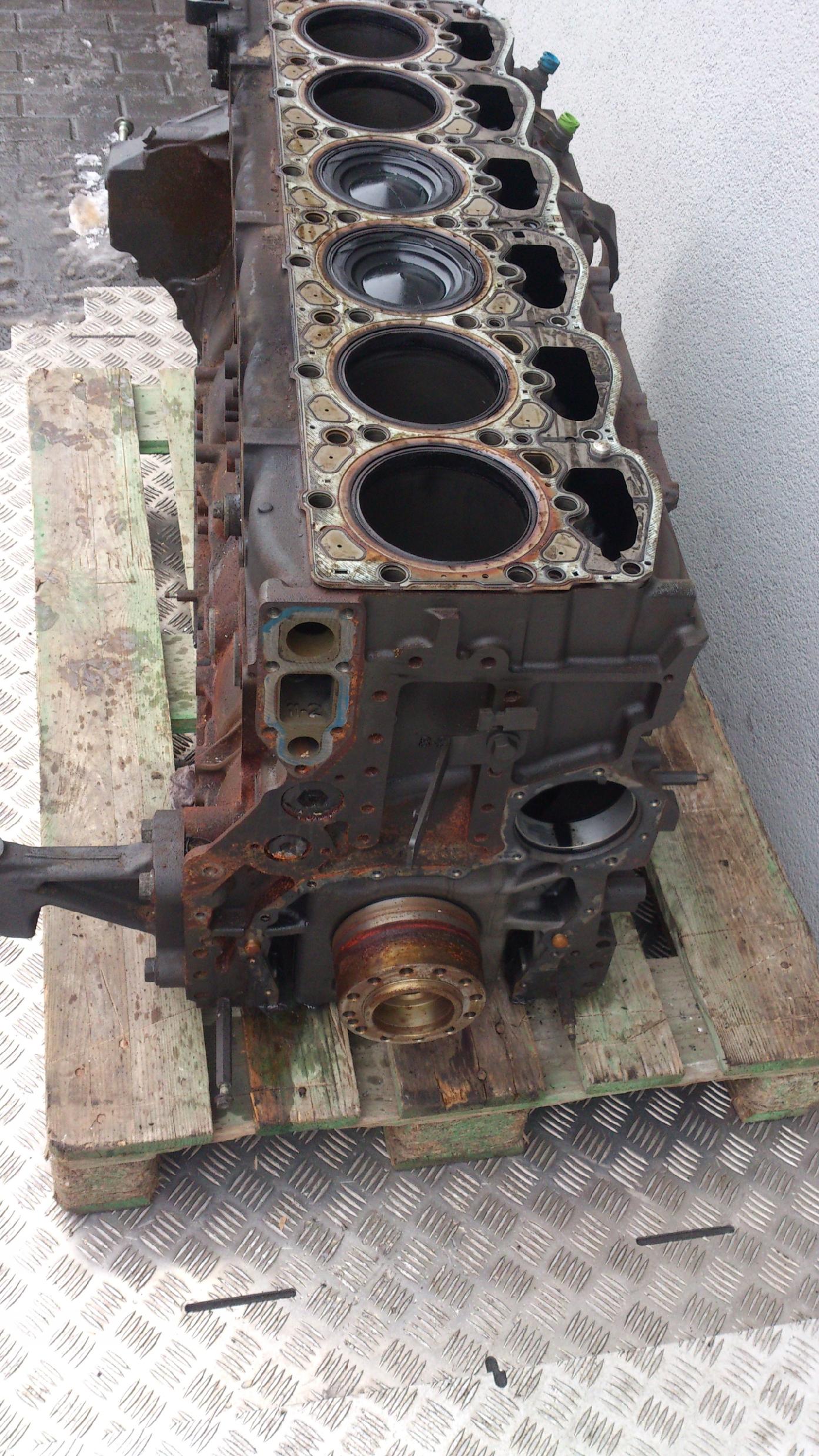 ffe7fa3268aee1a1c9d9e15225e3115c