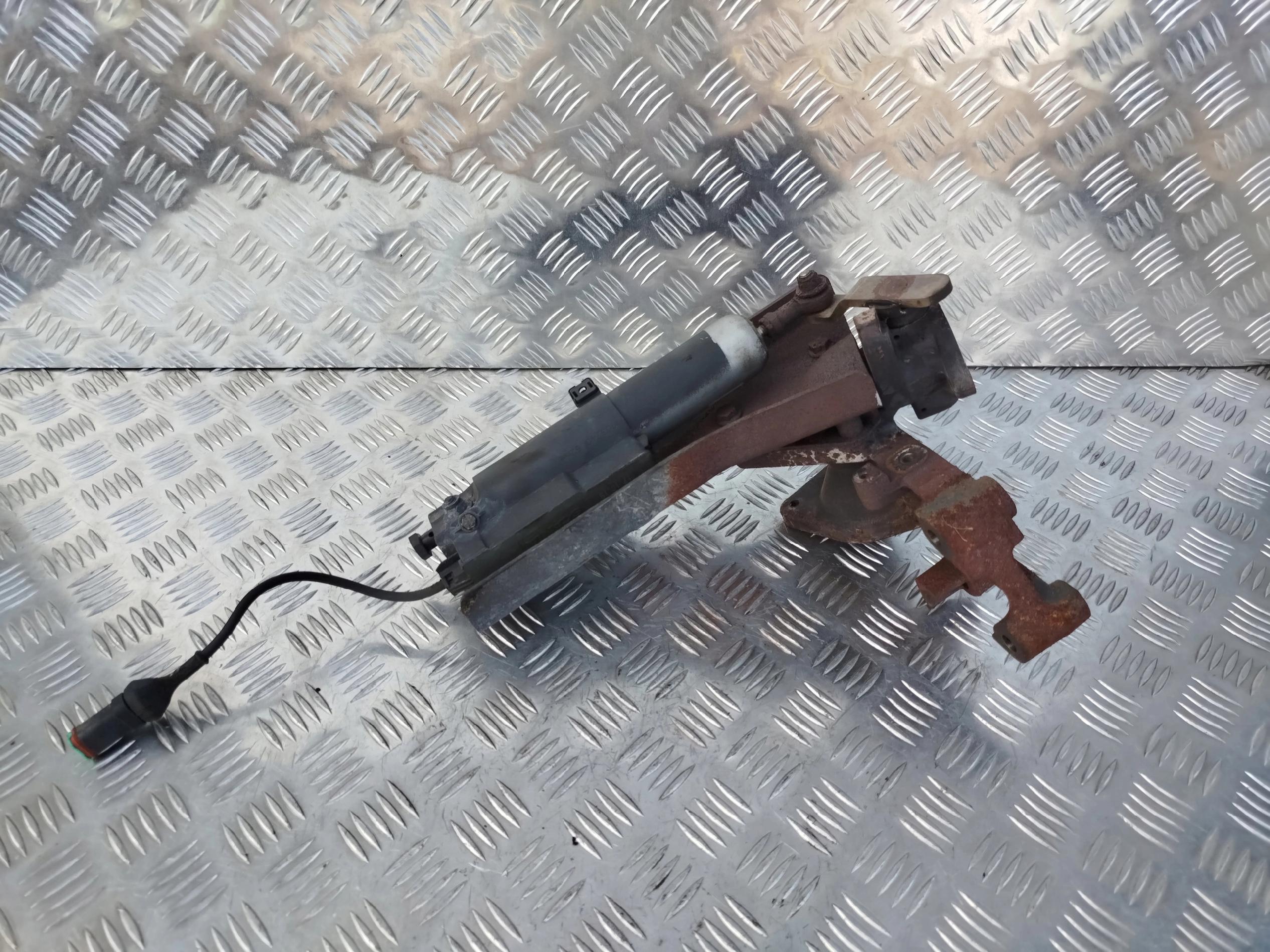 7febe5555320e9b570a5579dffdacf31